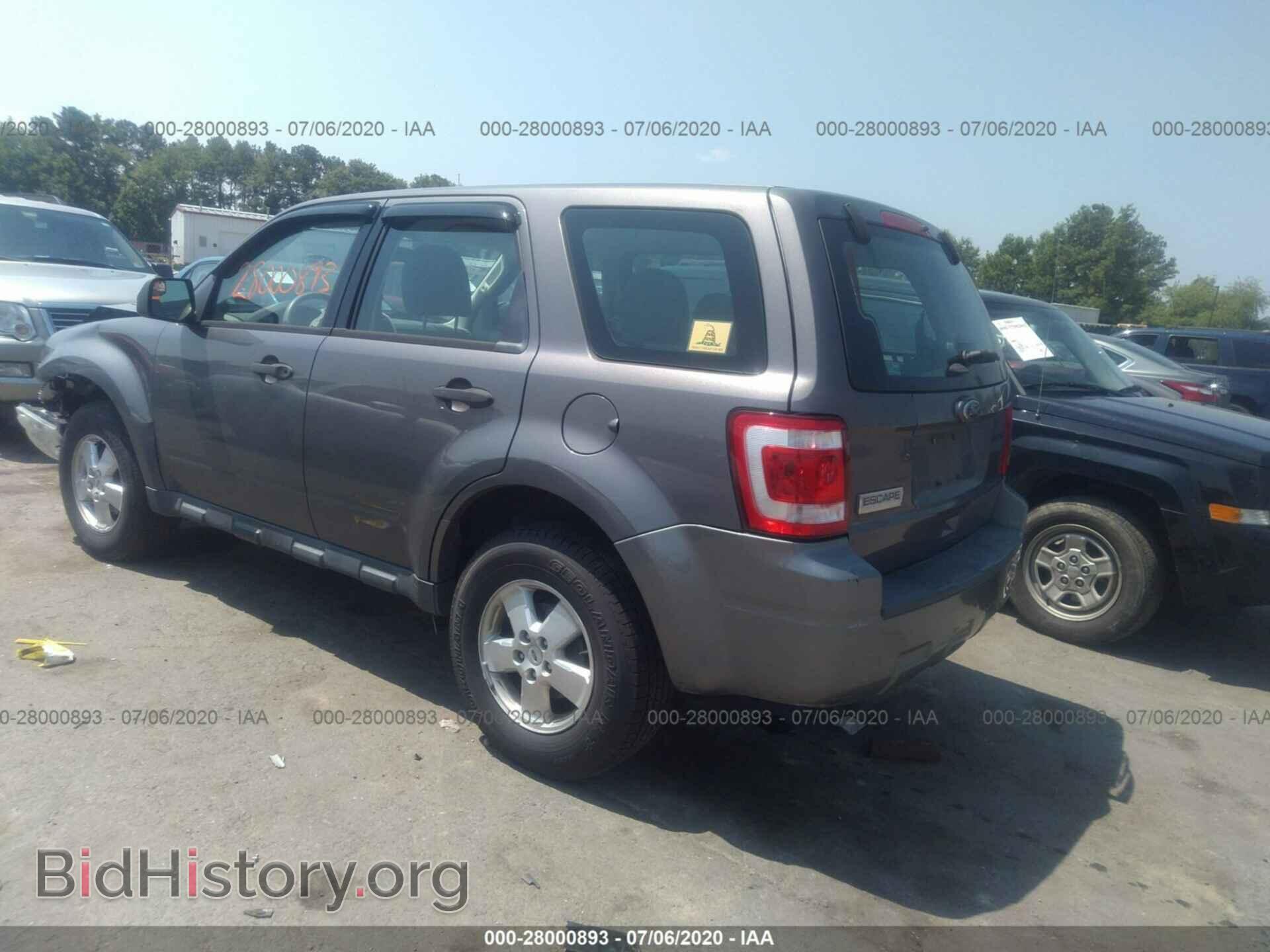 2011 FORD ESCAPE - VIN: 1FMCU9C77BKB57882 - Photo 3