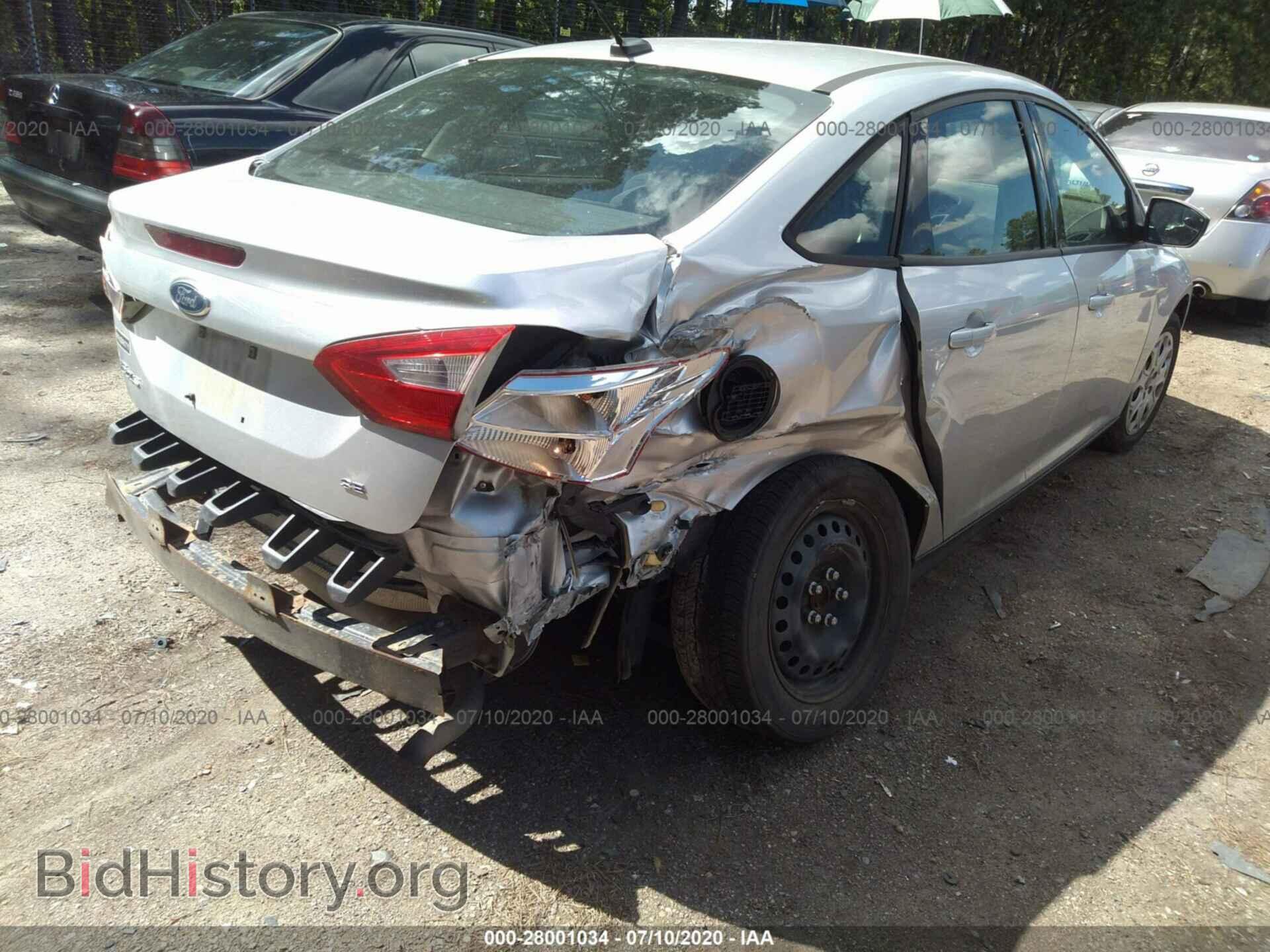 2012 FORD FOCUS - VIN: 1FAHP3F22CL217132 - Photo 4