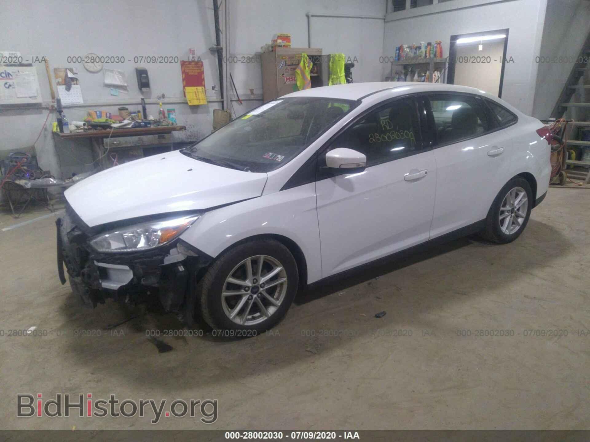 2016 FORD FOCUS - VIN: 1FADP3F27GL290596 - Photo 2