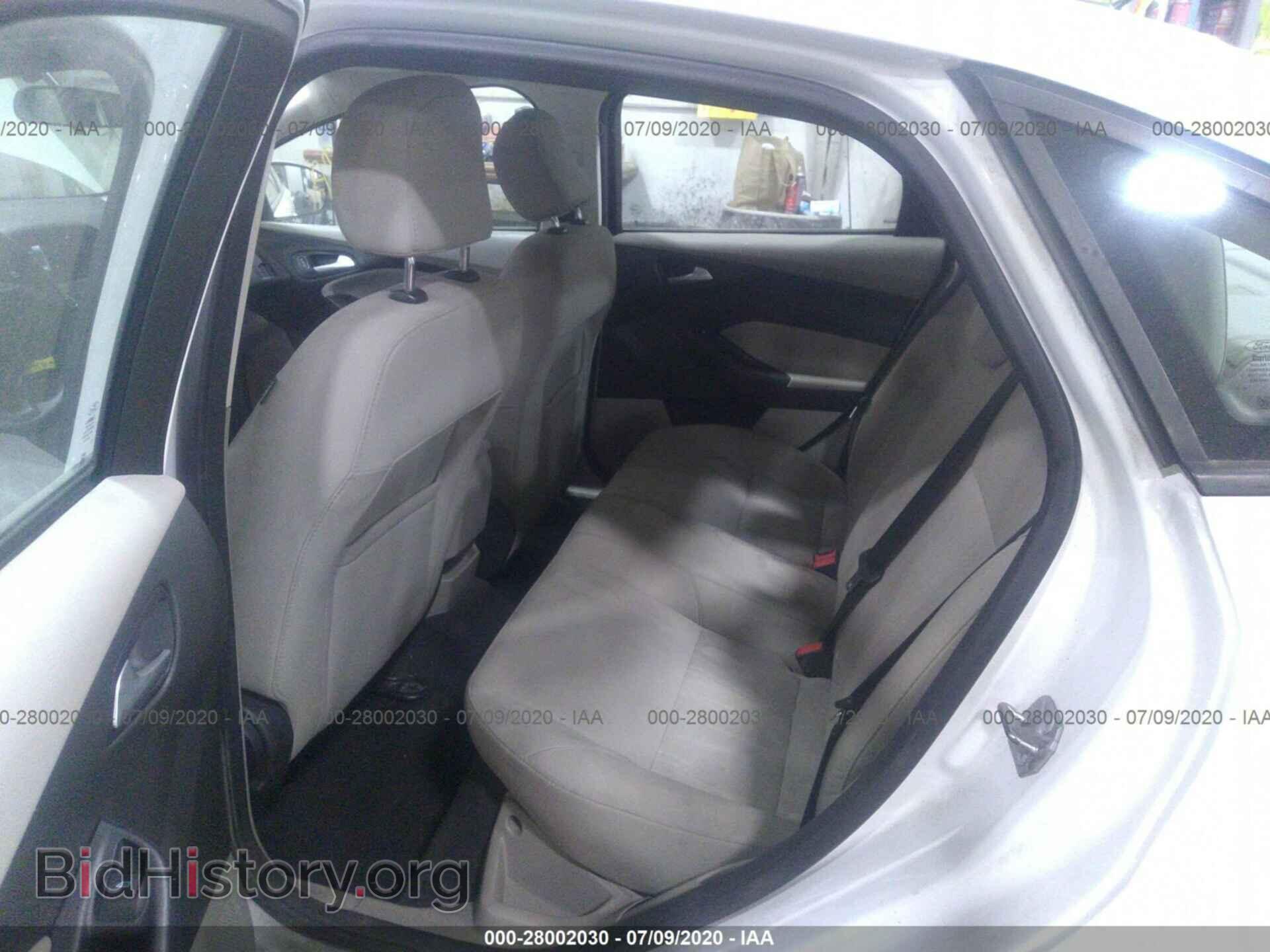 2016 FORD FOCUS - VIN: 1FADP3F27GL290596 - Photo 8
