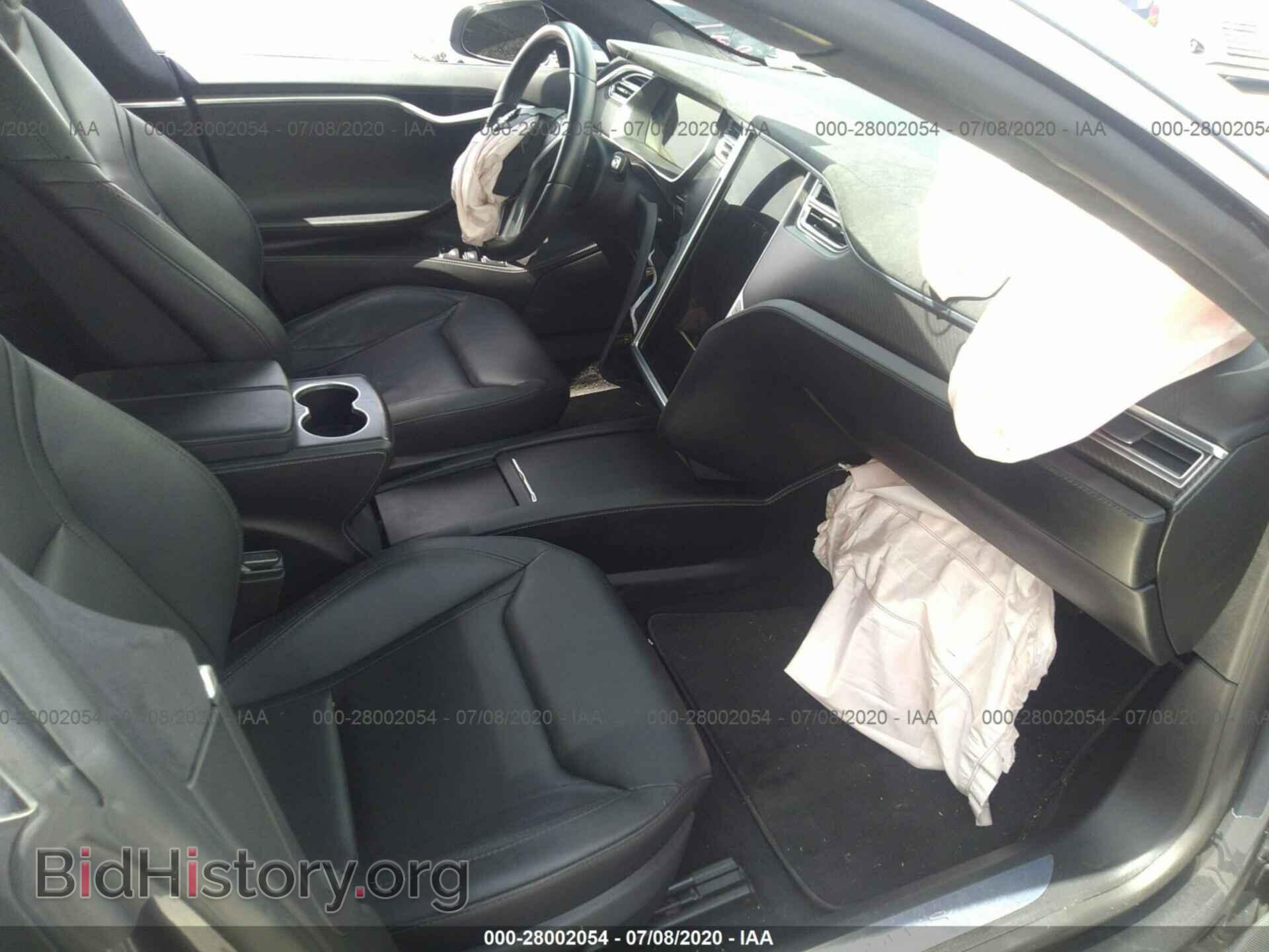 2016 TESLA MODEL S - VIN: 5YJSA1E25GF170422 - Фото 5