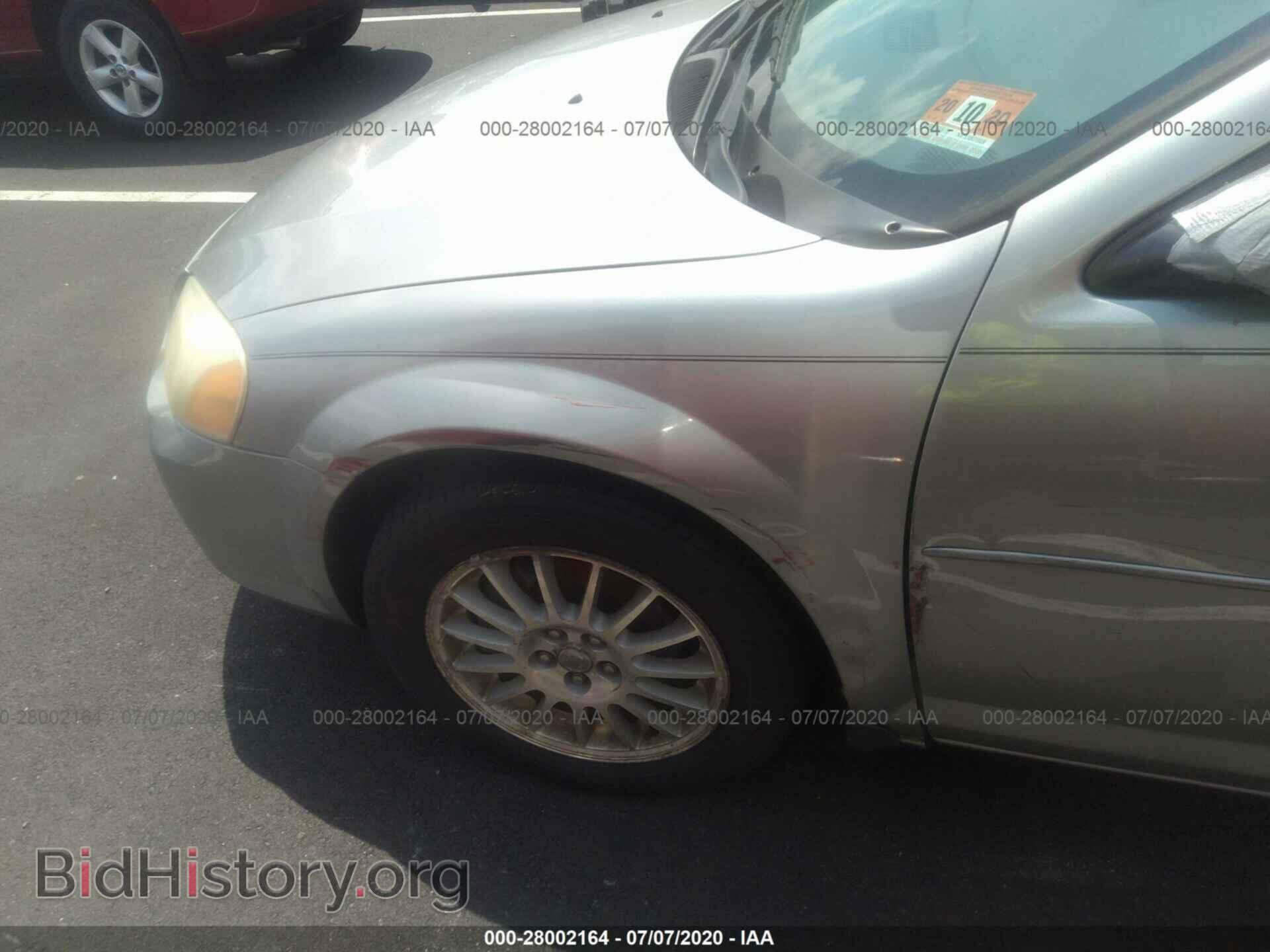 2004 CHRYSLER SEBRING - VIN: 1C3EL56R94N346500 - Фото 6