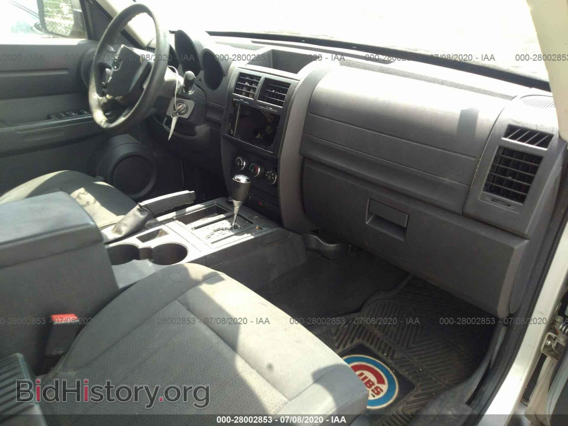 2011 DODGE NITRO - VIN: 1D4PT4GK5BW602822 - Photo 5