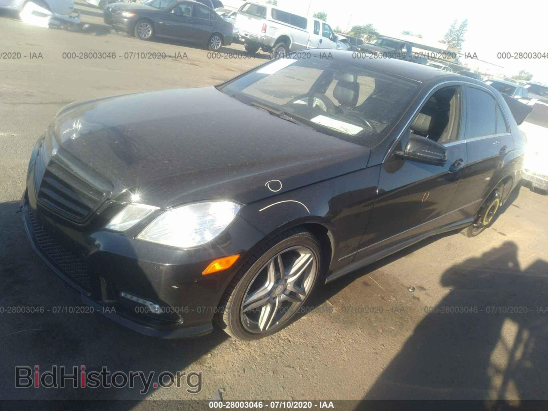 2011 MERCEDES-BENZ E-CLASS - VIN: WDDHF7CB1BA296883 - Фото 2
