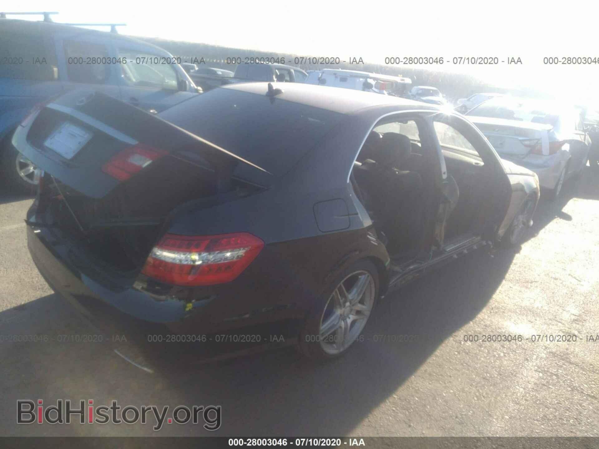 2011 MERCEDES-BENZ E-CLASS - VIN: WDDHF7CB1BA296883 - Фото 4