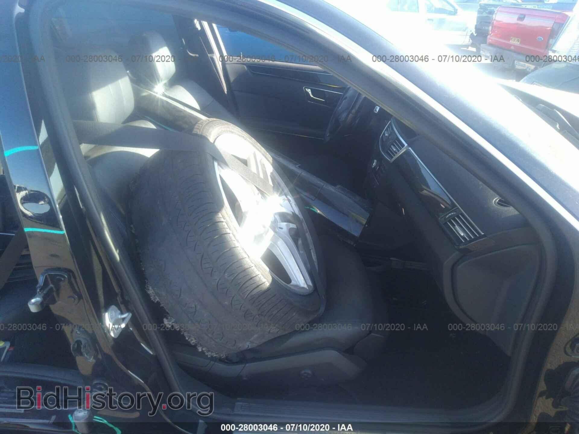 2011 MERCEDES-BENZ E-CLASS - VIN: WDDHF7CB1BA296883 - Фото 5