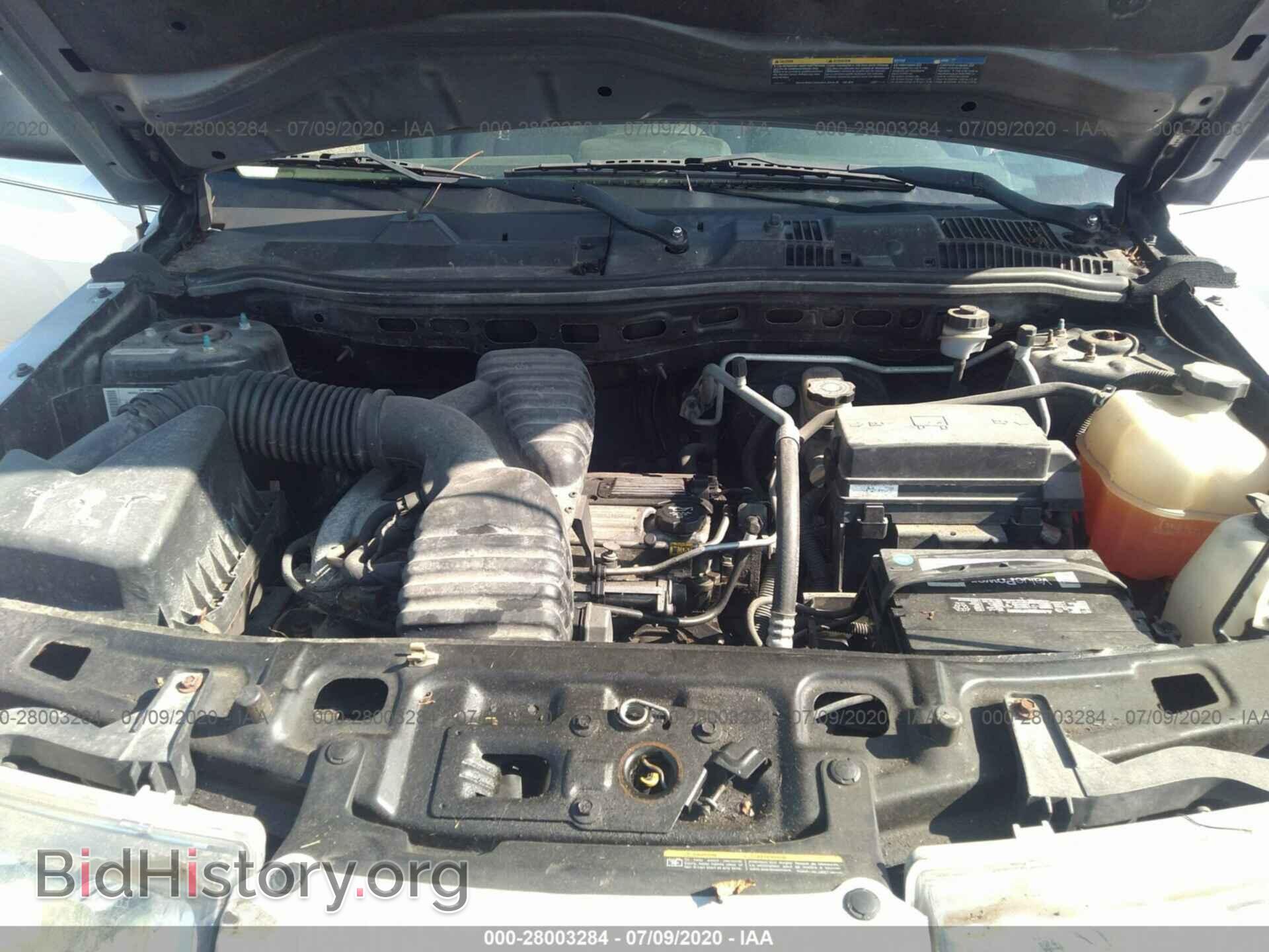 2004 SATURN VUE - VIN: 5GZCZ23D84S871332 - Фото 10