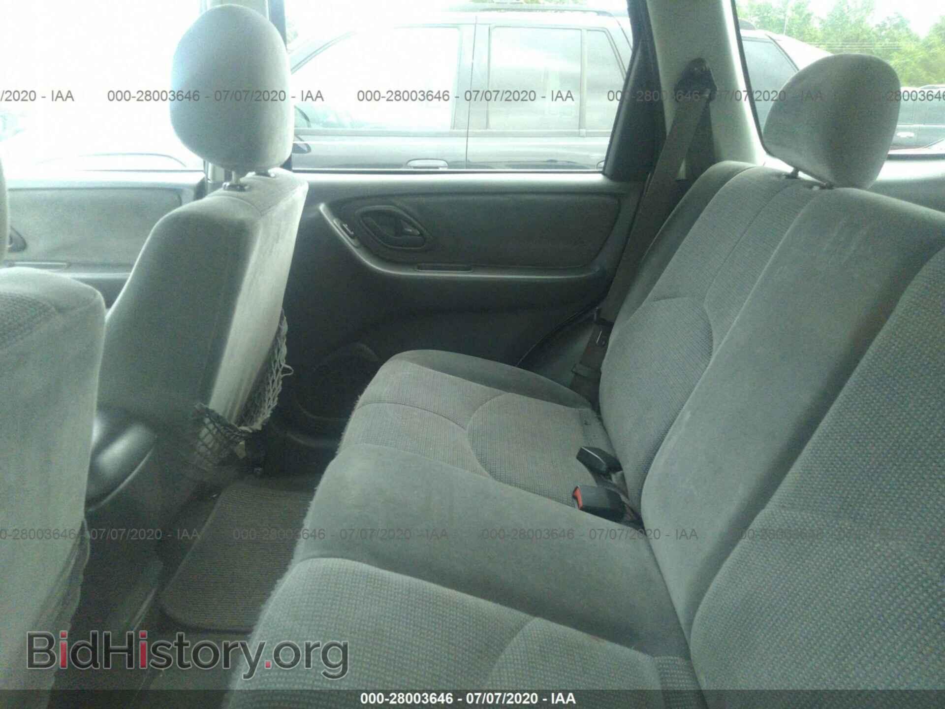 2004 MAZDA TRIBUTE - VIN: 4F2YZ94144KM10729 - Фото 8