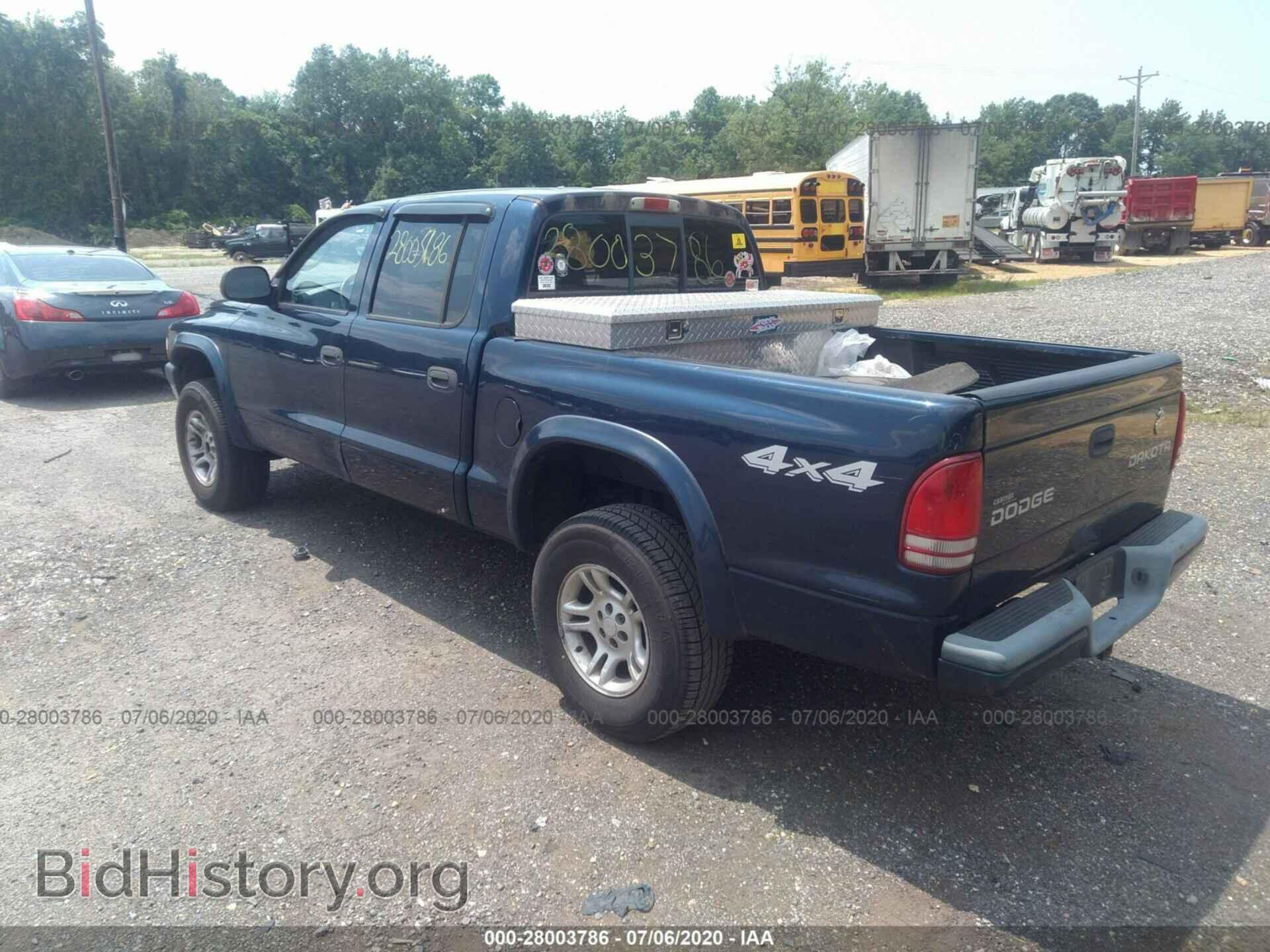 2004 DODGE DAKOTA - VIN: 1D7HG38N64S731189 - Фото 3