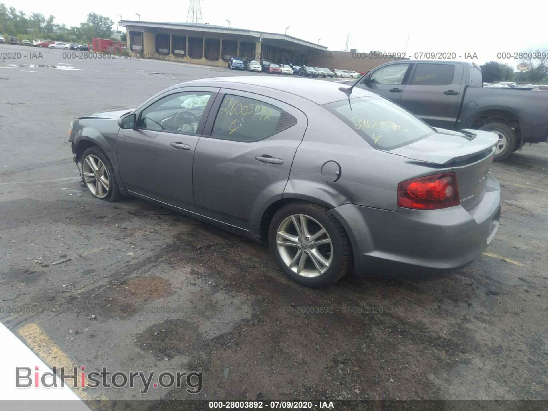 2011 DODGE AVENGER - VIN: 1B3BD1FG2BN593665 - Фото 3
