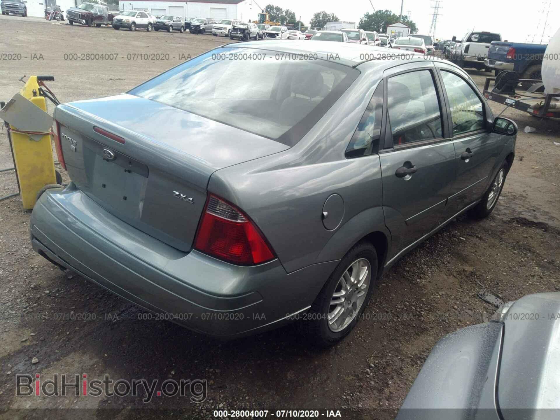 2005 FORD FOCUS - VIN: 1FAFP34N35W238481 - Фото 4