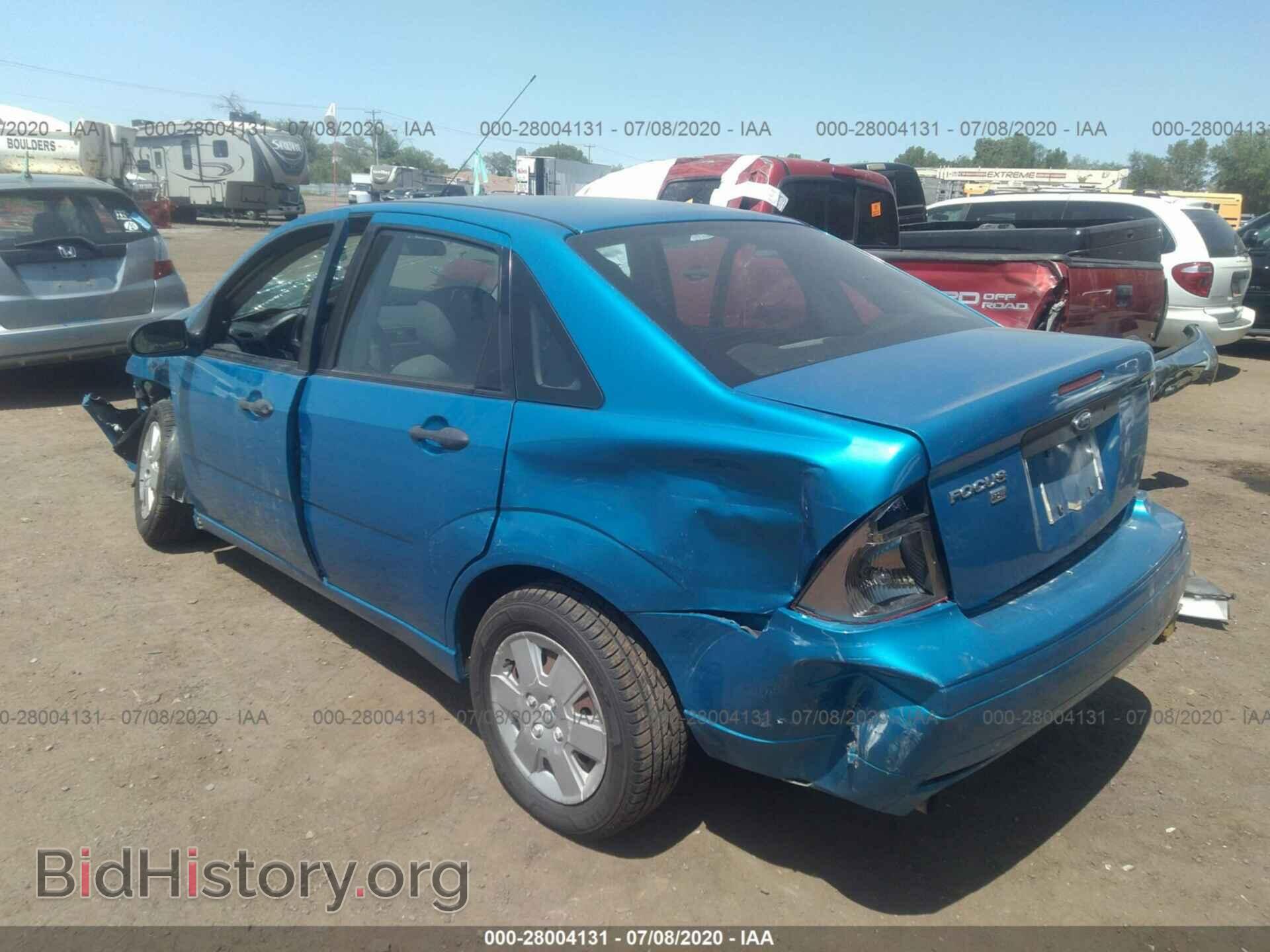 2007 FORD FOCUS - VIN: 1FAFP34N97W175468 - Photo 3