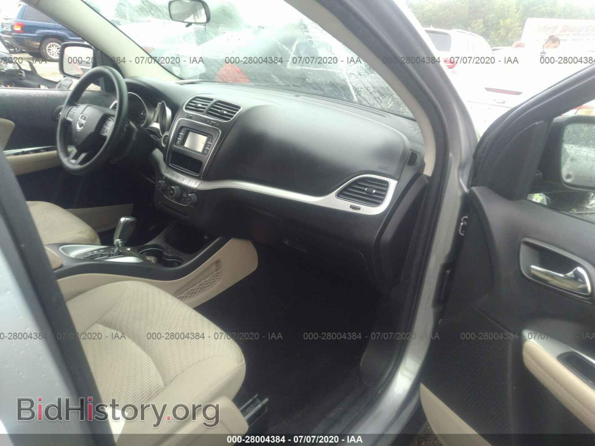 2017 DODGE JOURNEY - VIN: 3C4PDCAB1HT638132 - Фото 5