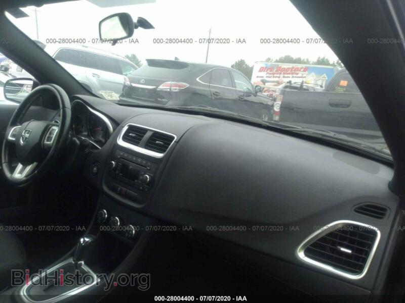 2011 Dodge AVENGER (VIN 1B3BD1FBXBN577332) — фото 5 из 11