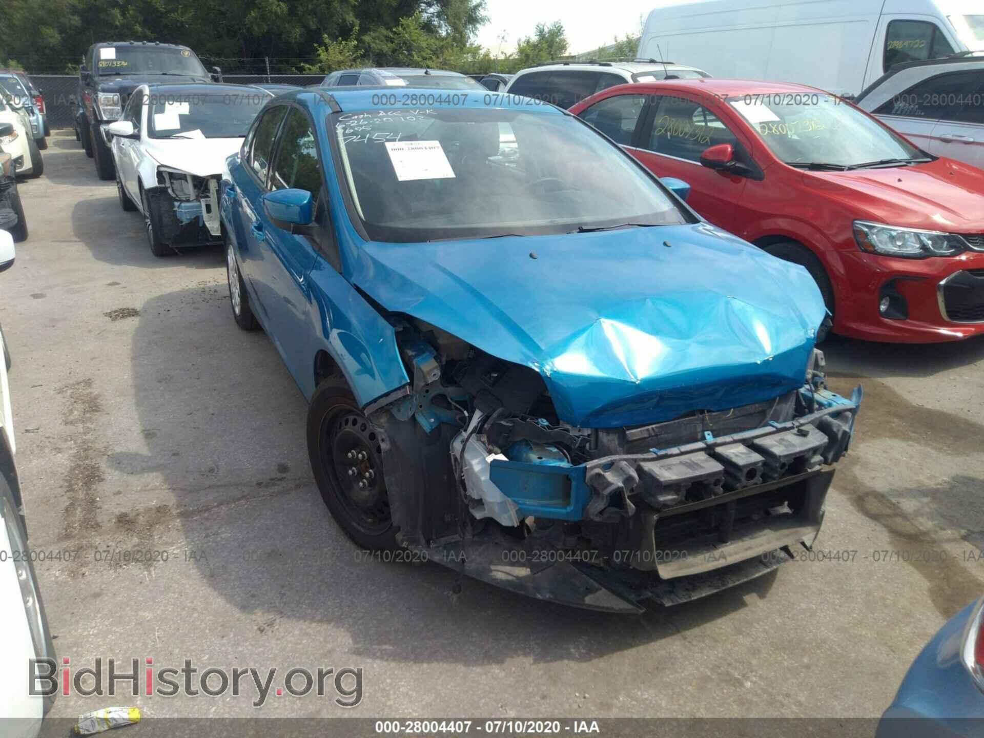 Photo 1FAHP3F2XCL235765 - FORD FOCUS 2012