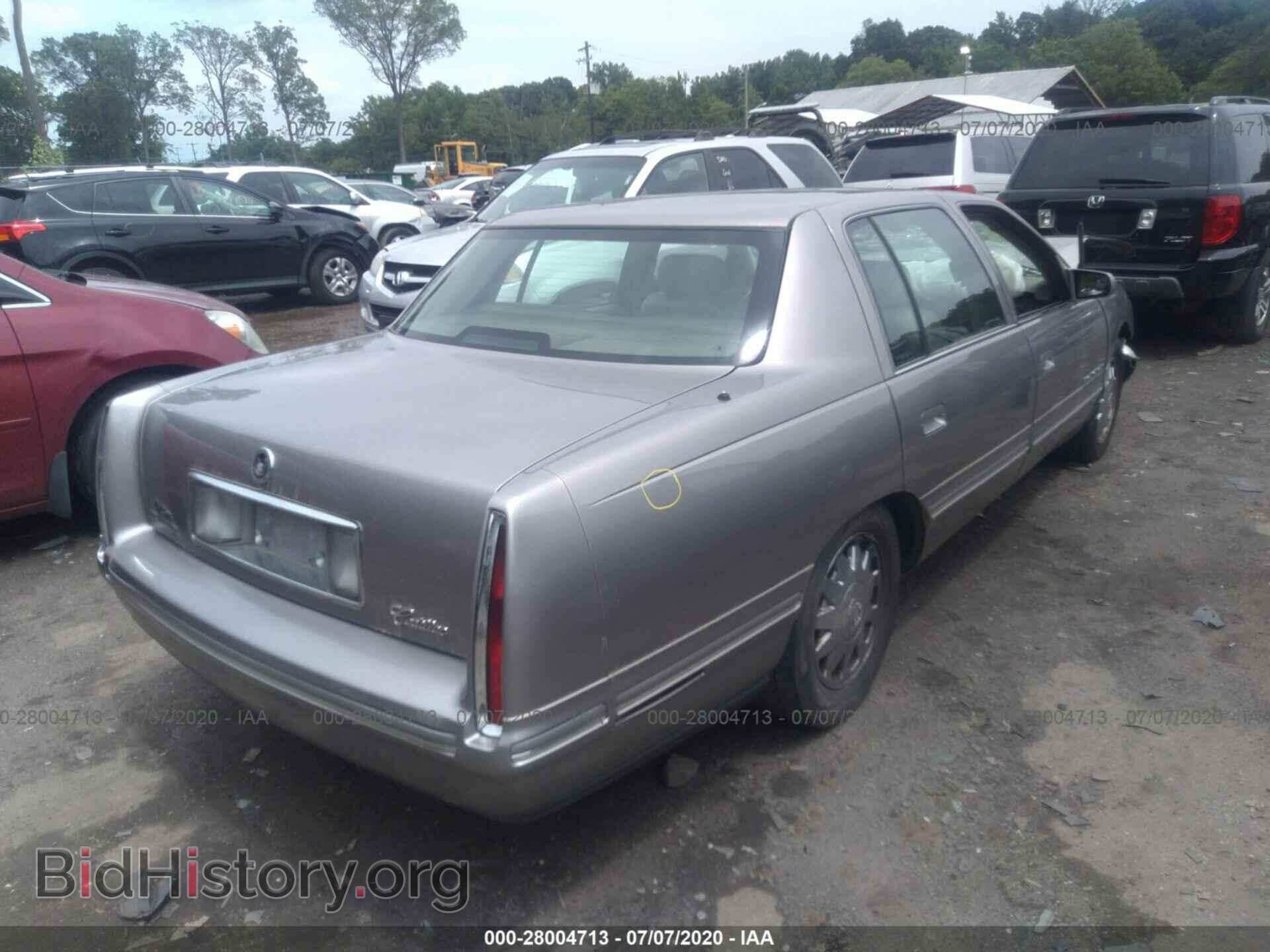 1998 CADILLAC DEVILLE - VIN: 1G6KF5496WU783830 - Photo 4