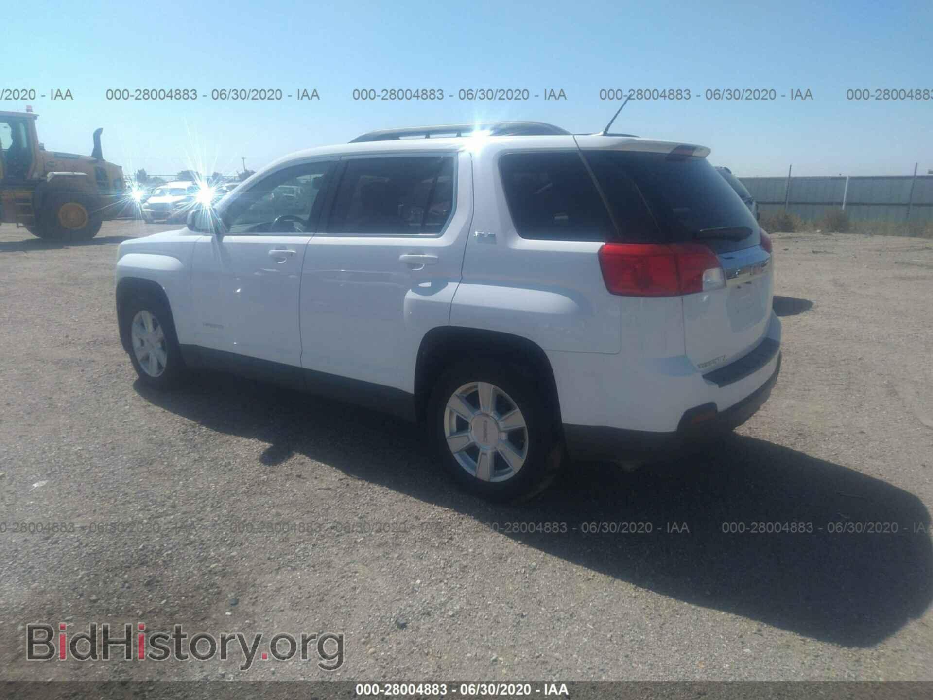2011 GMC Terrain - VIN: 2CTALSEC3B6215607 - Photo 3