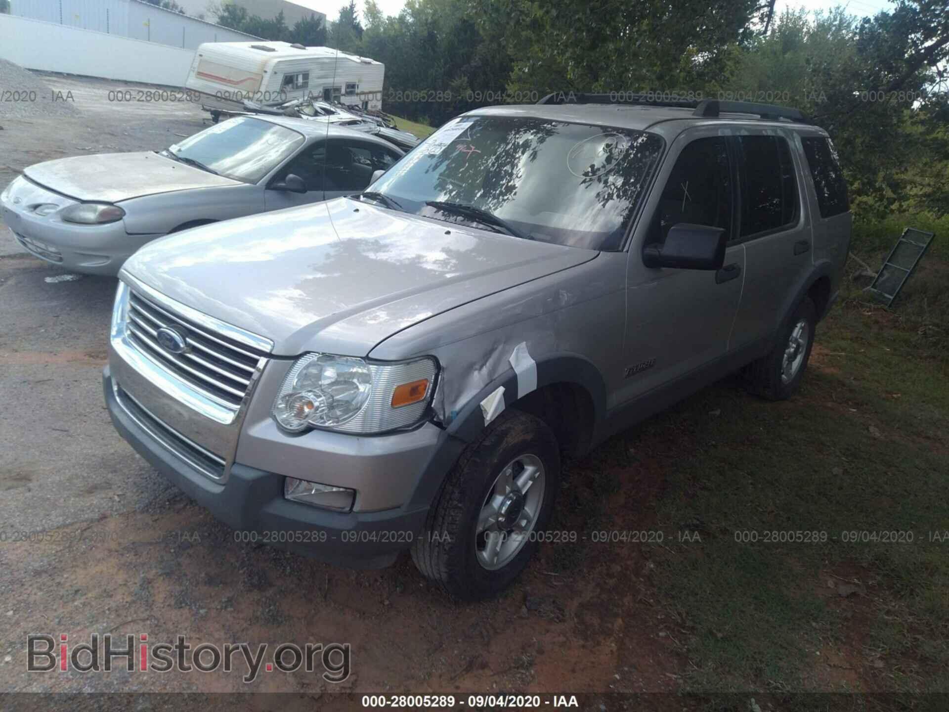 2006 FORD EXPLORER - VIN: 1FMEU73E46UA67174 - Photo 2