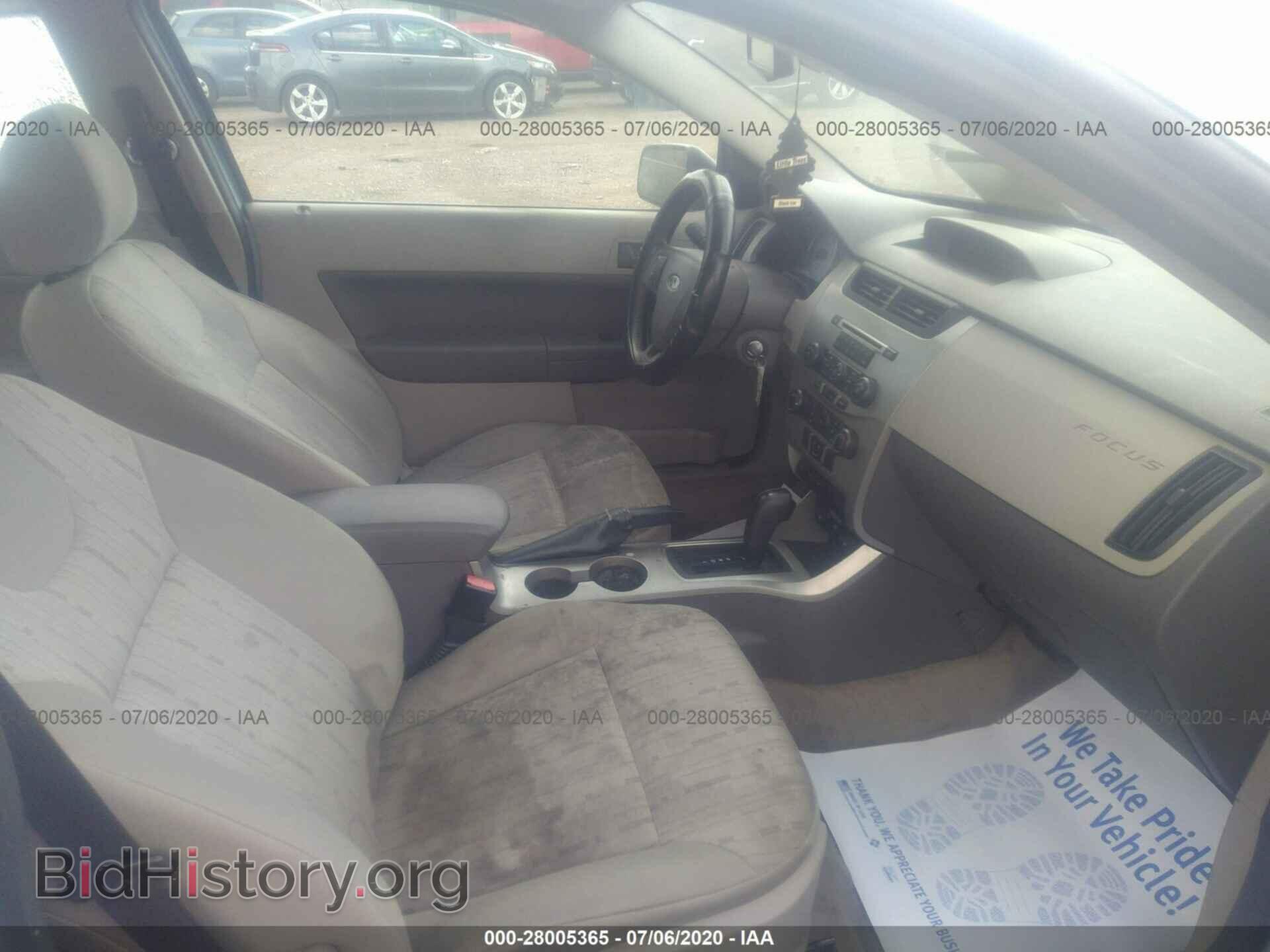 2008 FORD FOCUS - VIN: 1FAHP33N68W156792 - Фото 5