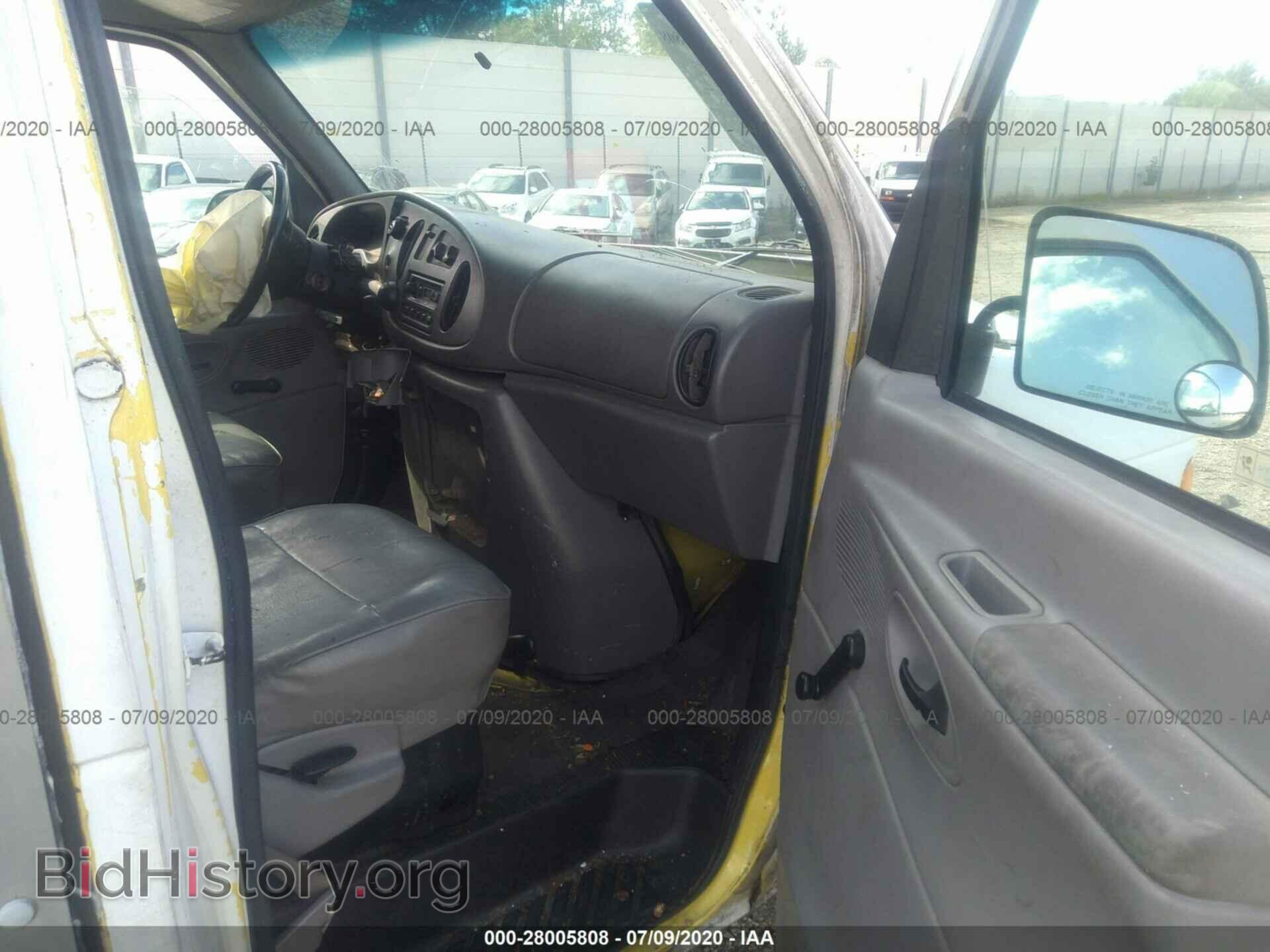 1998 FORD ECONOLINE - VIN: 1FDNE2728WHA86674 - Фото 5