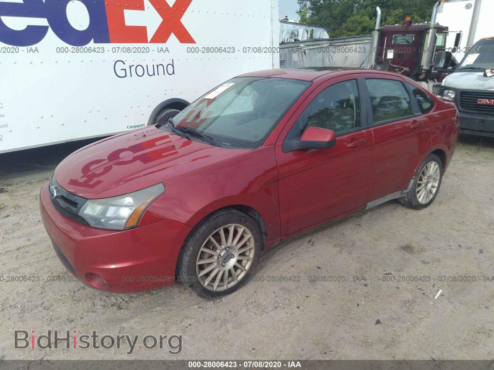 2010 FORD FOCUS - VIN: 1FAHP3GN0AW106311 - Фото 2