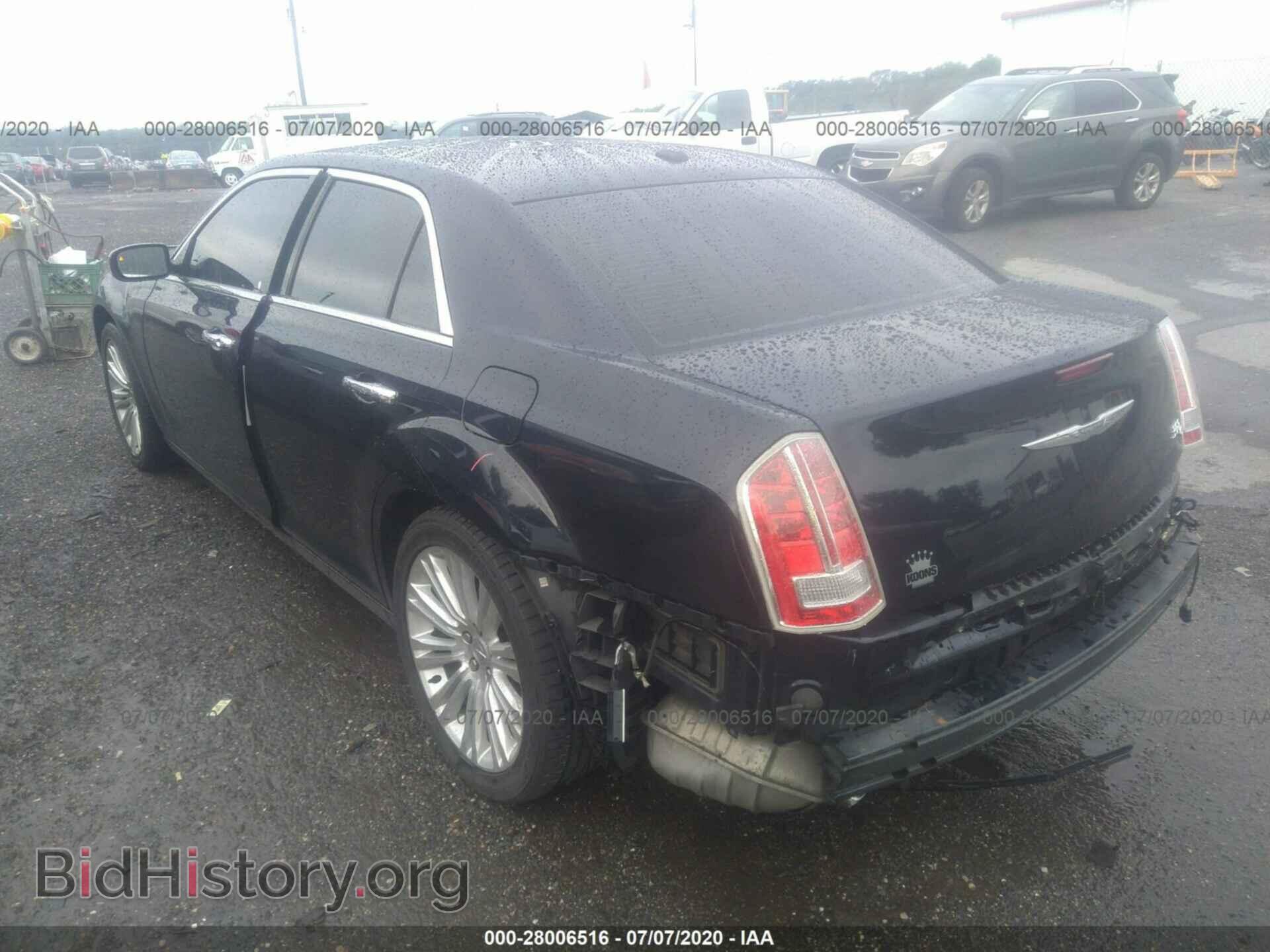 2011 CHRYSLER 300 - VIN: 2C3CA6CT4BH559072 - Photo 3