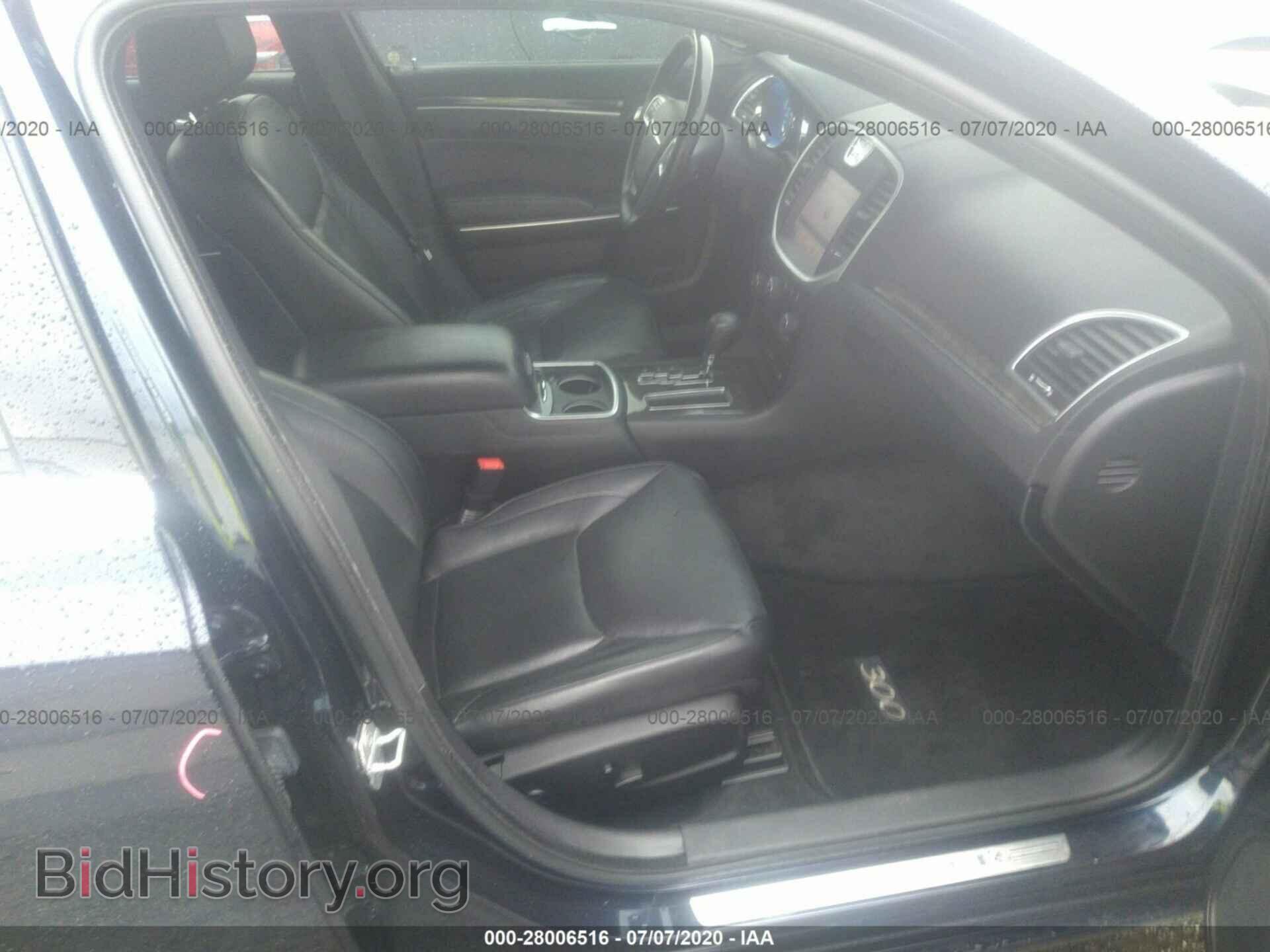 2011 CHRYSLER 300 - VIN: 2C3CA6CT4BH559072 - Photo 5