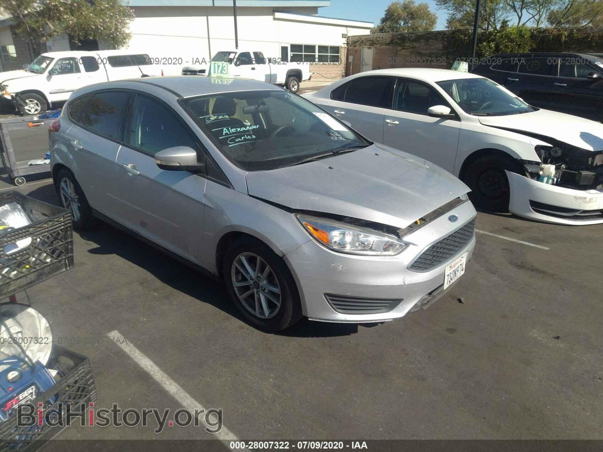 Photo 1FADP3K25GL****** - Ford Focus 2016