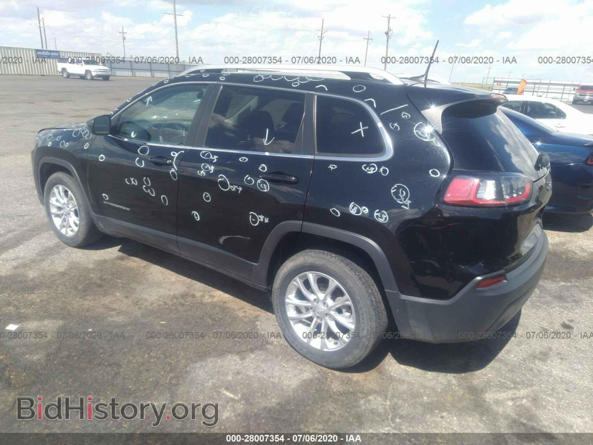 2019 JEEP CHEROKEE - VIN: 1C4PJLCB4KD326843 - Фото 3