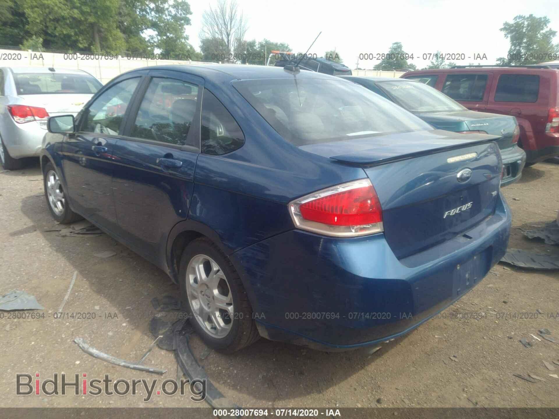 2009 FORD FOCUS - VIN: 1FAHP36N09W257498 - Photo 3
