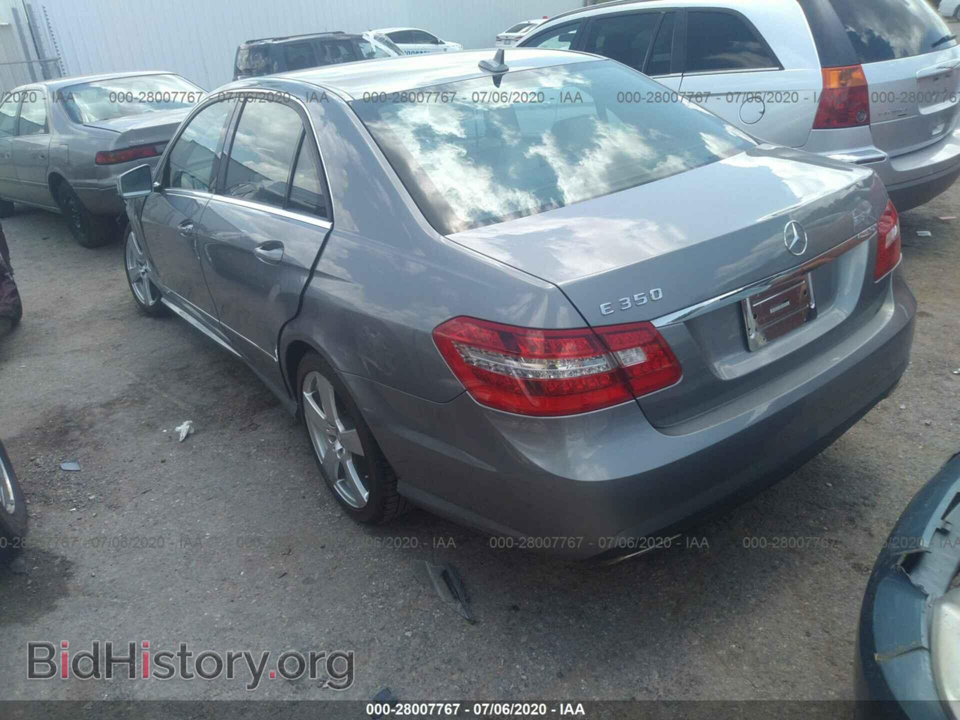 2011 MERCEDES-BENZ E-CLASS - VIN: WDDHF5GB2BA452265 - Фото 3