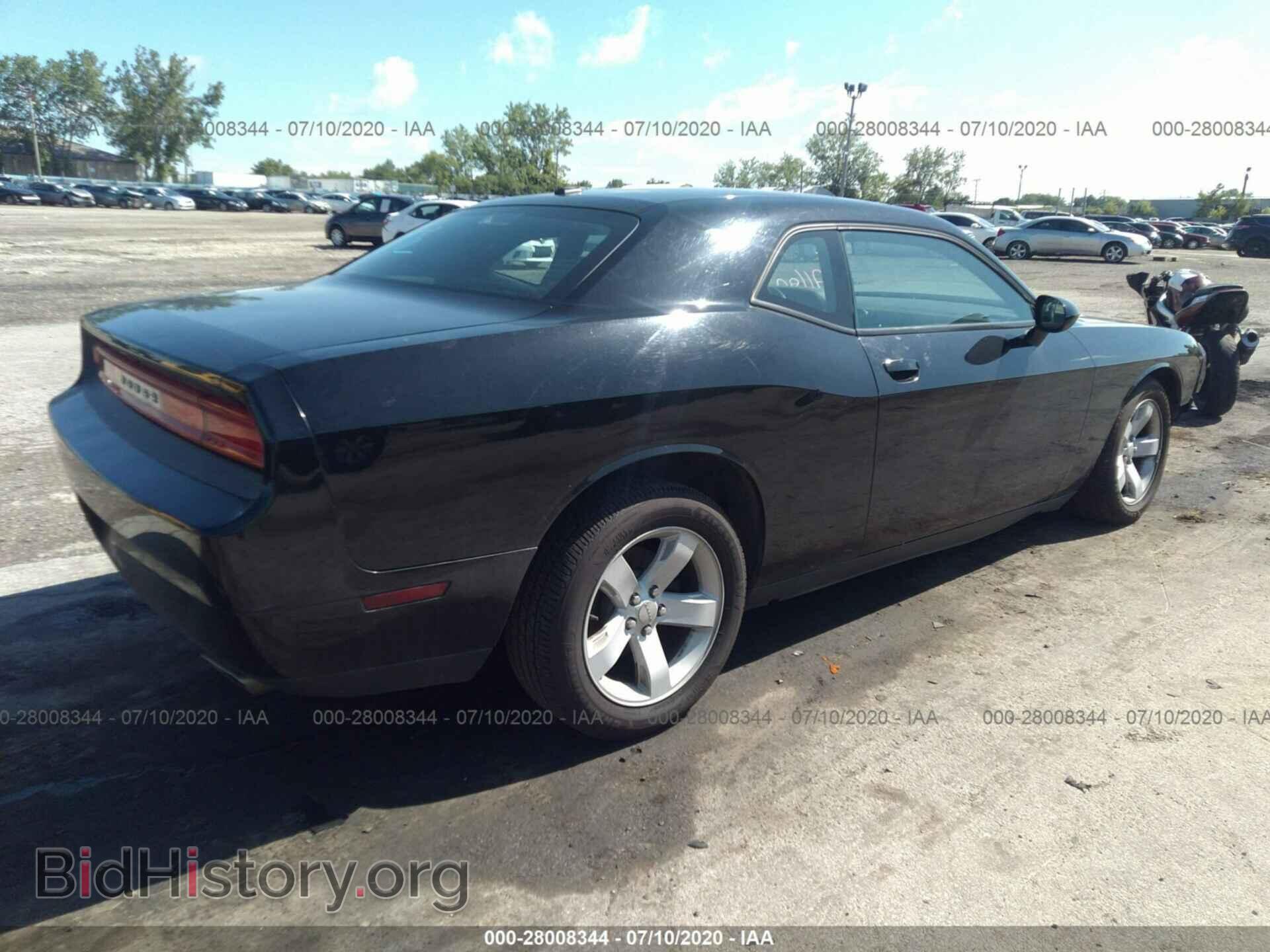 2014 DODGE CHALLENGER - VIN: 2C3CDYAG2EH133989 - Фото 4