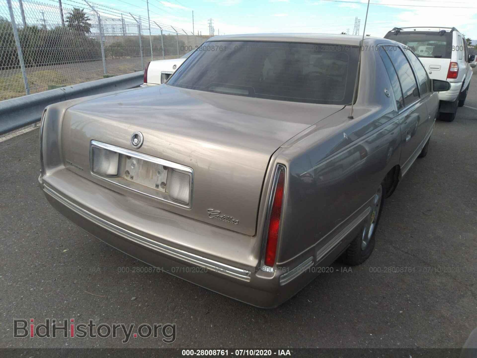 1999 CADILLAC DEVILLE - VIN: 1G6KD54Y2XU782480 - Photo 4