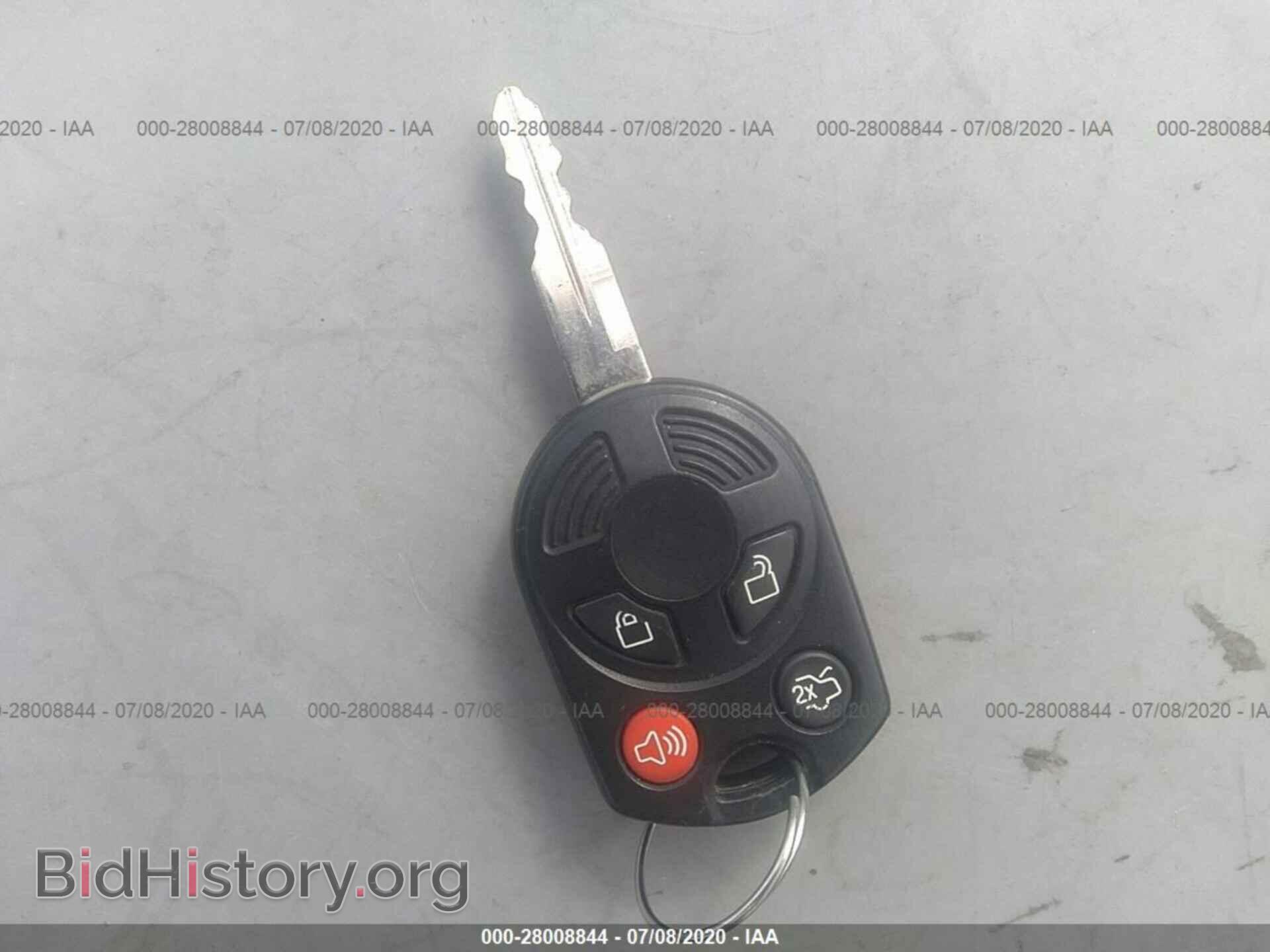 2008 FORD ESCAPE - VIN: 1FMCU94128KC82632 - Фото 11