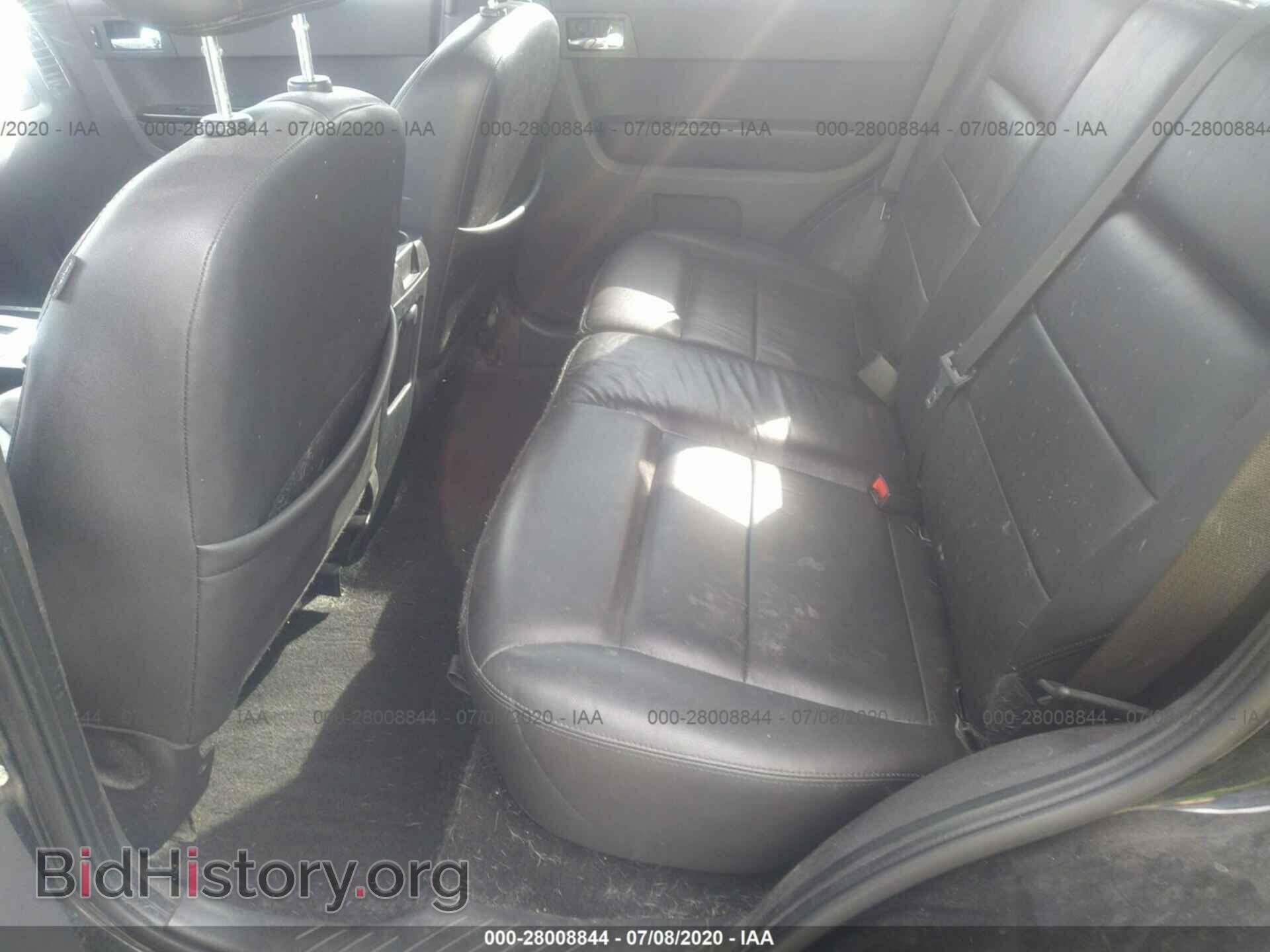 2008 FORD ESCAPE - VIN: 1FMCU94128KC82632 - Фото 8