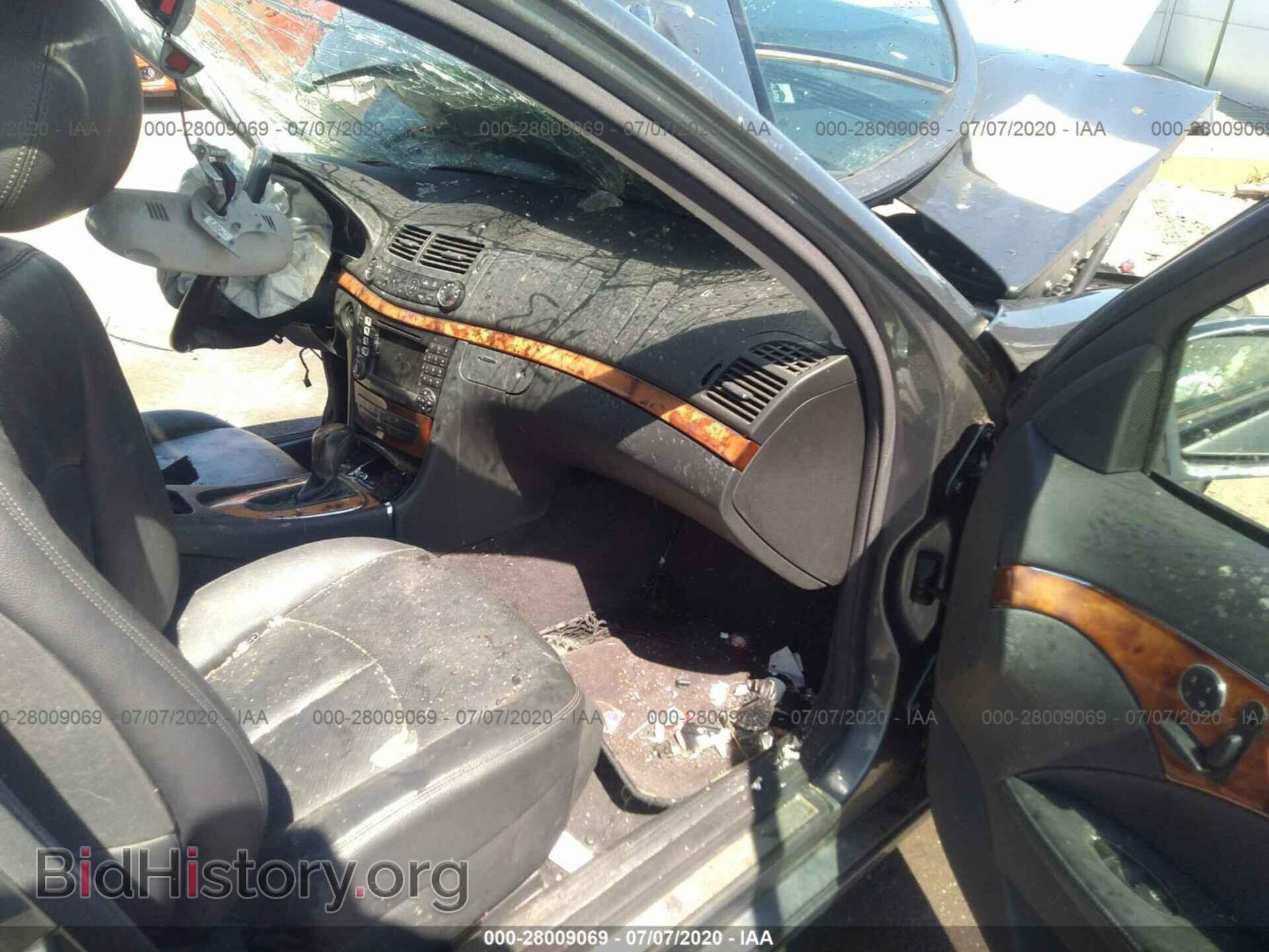 2005 MERCEDES-BENZ E-CLASS - VIN: WDBUF65J85A700417 - Фото 5