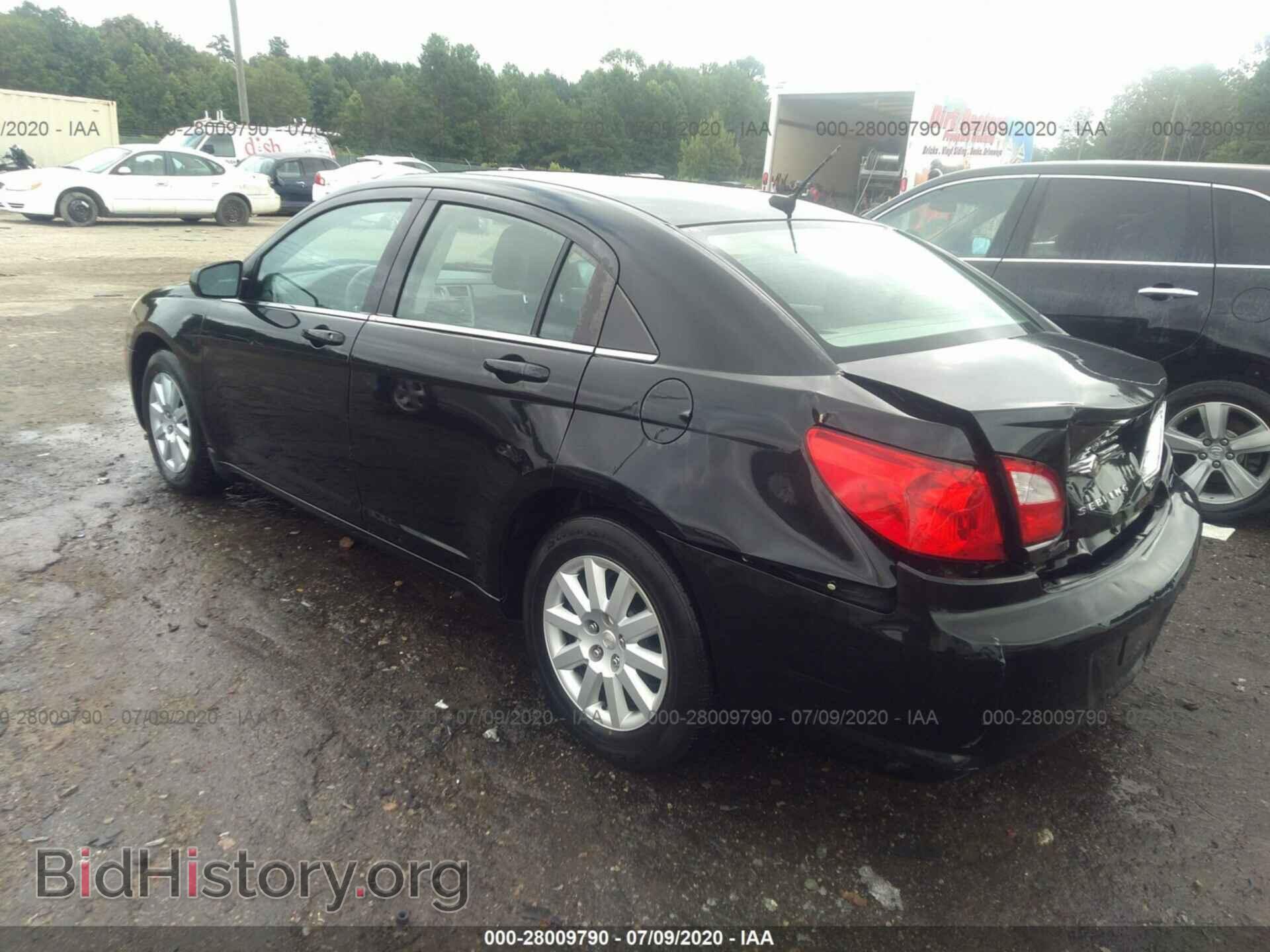 2010 CHRYSLER SEBRING - VIN: 1C3CC4FB8AN140293 - Фото 3