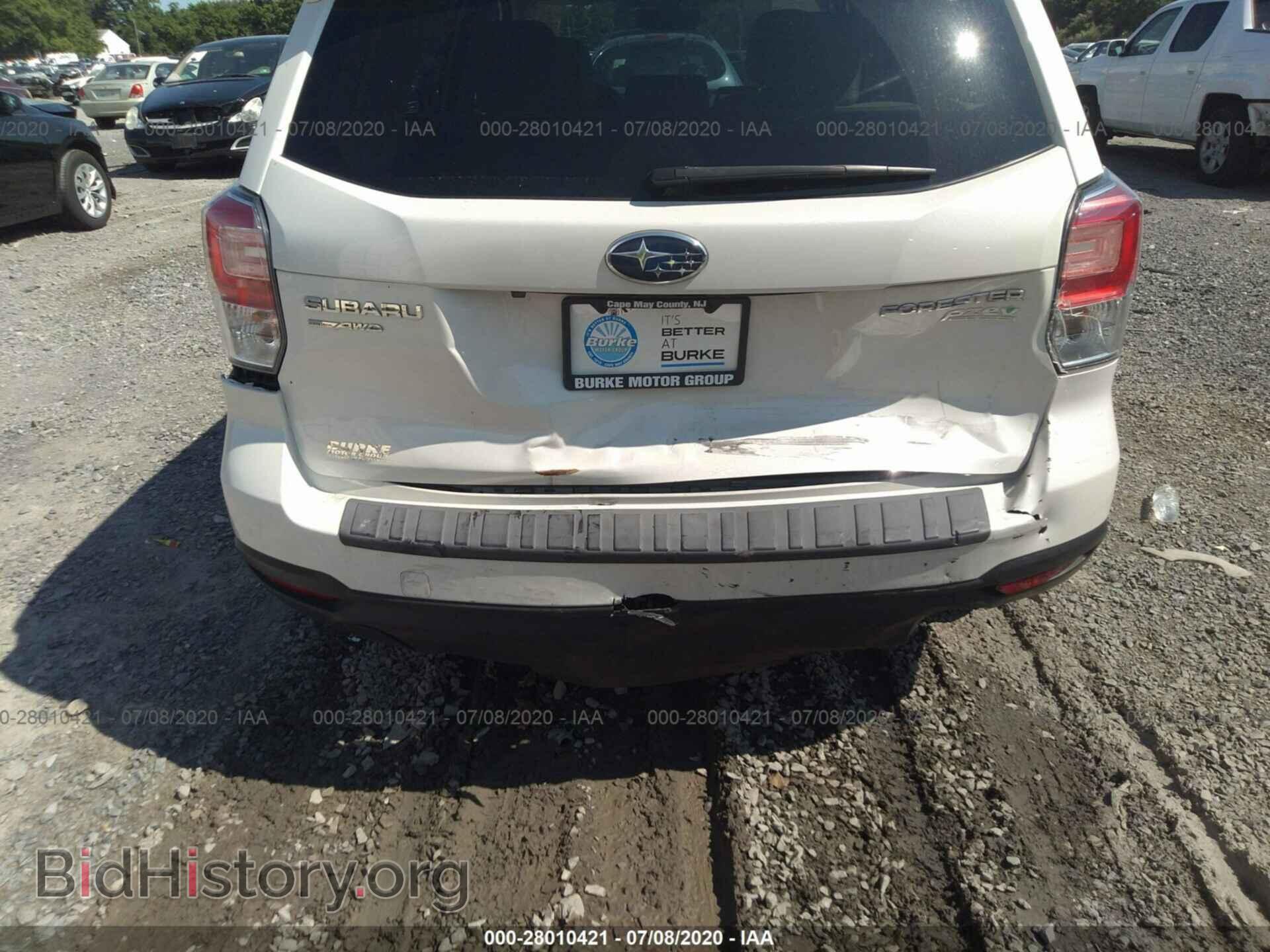 2017 SUBARU FORESTER - VIN: JF2SJAECXHH404484 - Фото 6