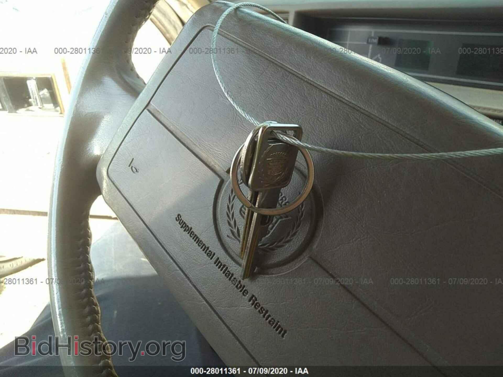 1992 CADILLAC DEVILLE - VIN: 1G6CD53B7N4264590 - Photo 11