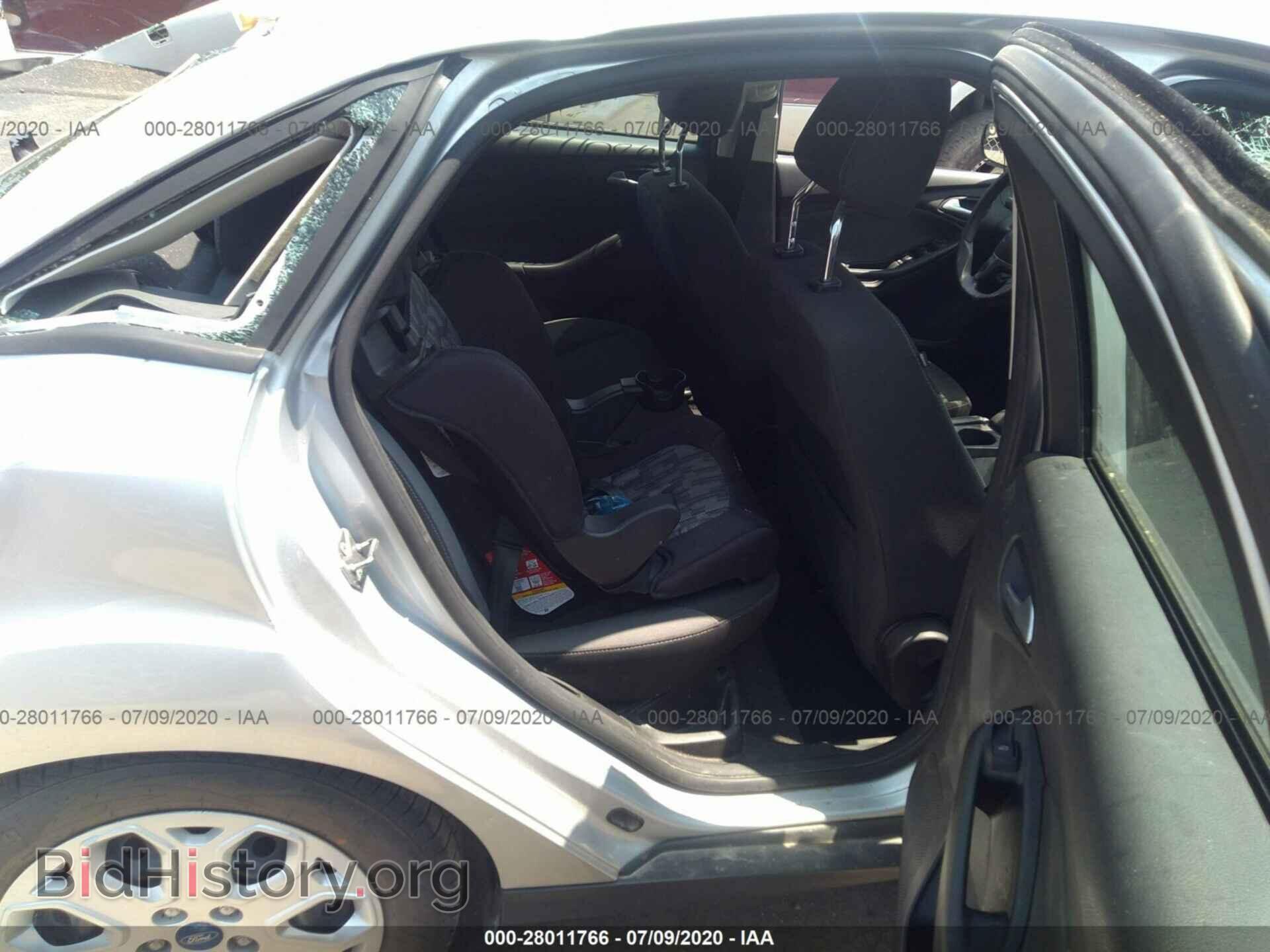 2012 FORD FOCUS - VIN: 1FAHP3F22CL320342 - Photo 8
