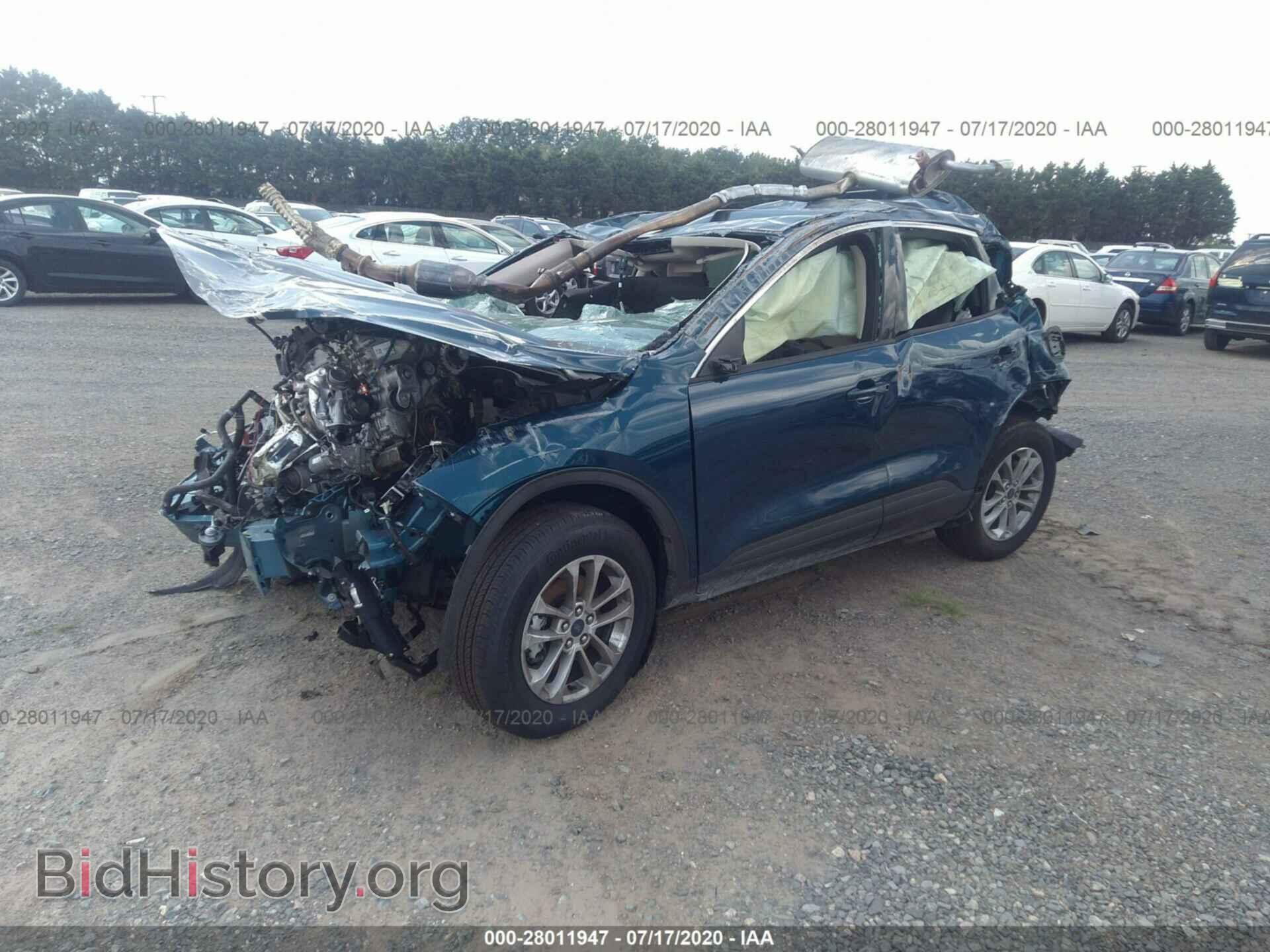 2020 FORD ESCAPE - VIN: 1FMCU9G66LUA69610 - Photo 2