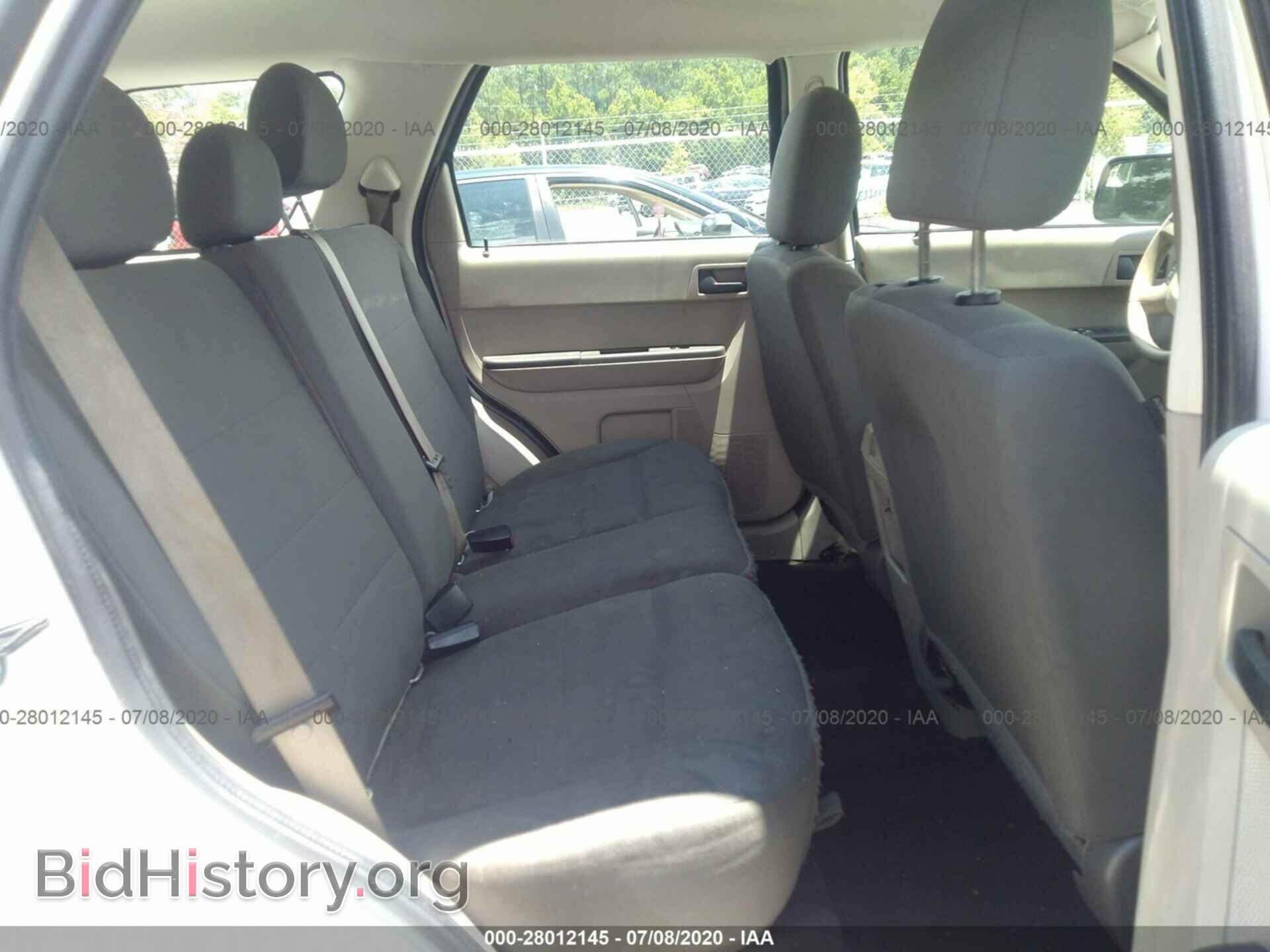 2012 FORD ESCAPE - VIN: 1FMCU0C74CKA87464 - Photo 8