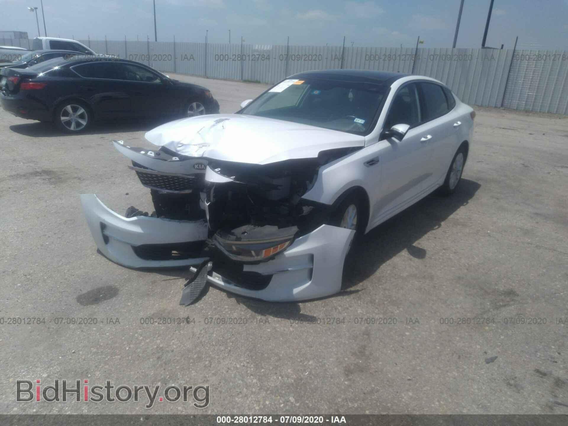 2016 KIA OPTIMA - VIN: 5XXGU4L32GG013325 - Фото 2
