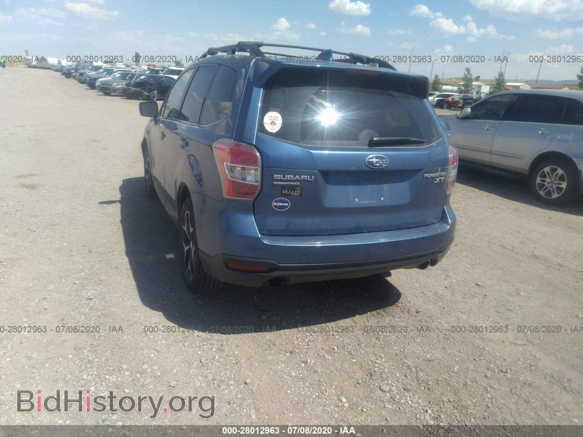 2016 SUBARU FORESTER - VIN: JF2SJGDC8GH414949 - Фото 3