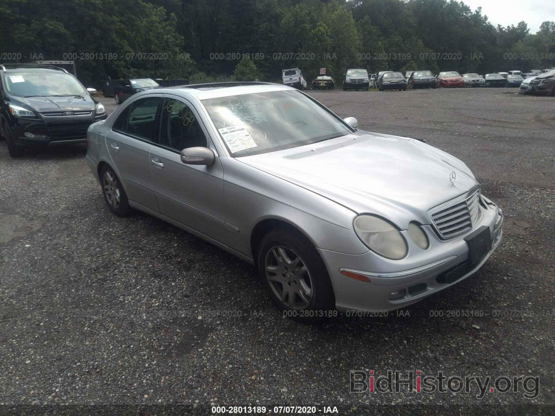 Photo WDBUF65J55A689053 - MERCEDES-BENZ E 2005