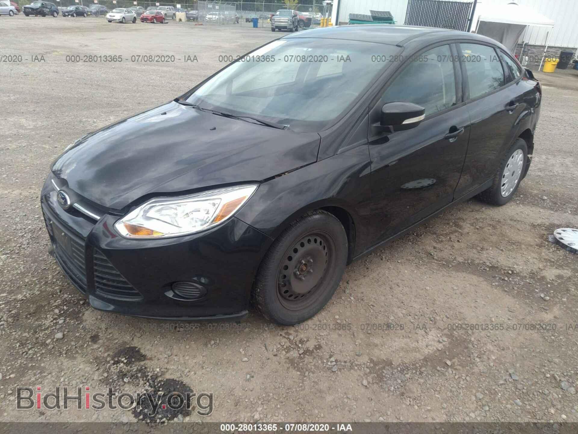2013 FORD FOCUS - VIN: 1FADP3F28DL164601 - Photo 2