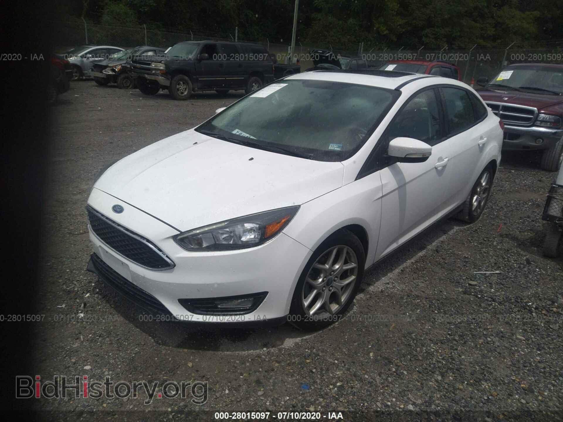 2015 FORD FOCUS - VIN: 1FADP3F28FL227344 - Photo 2
