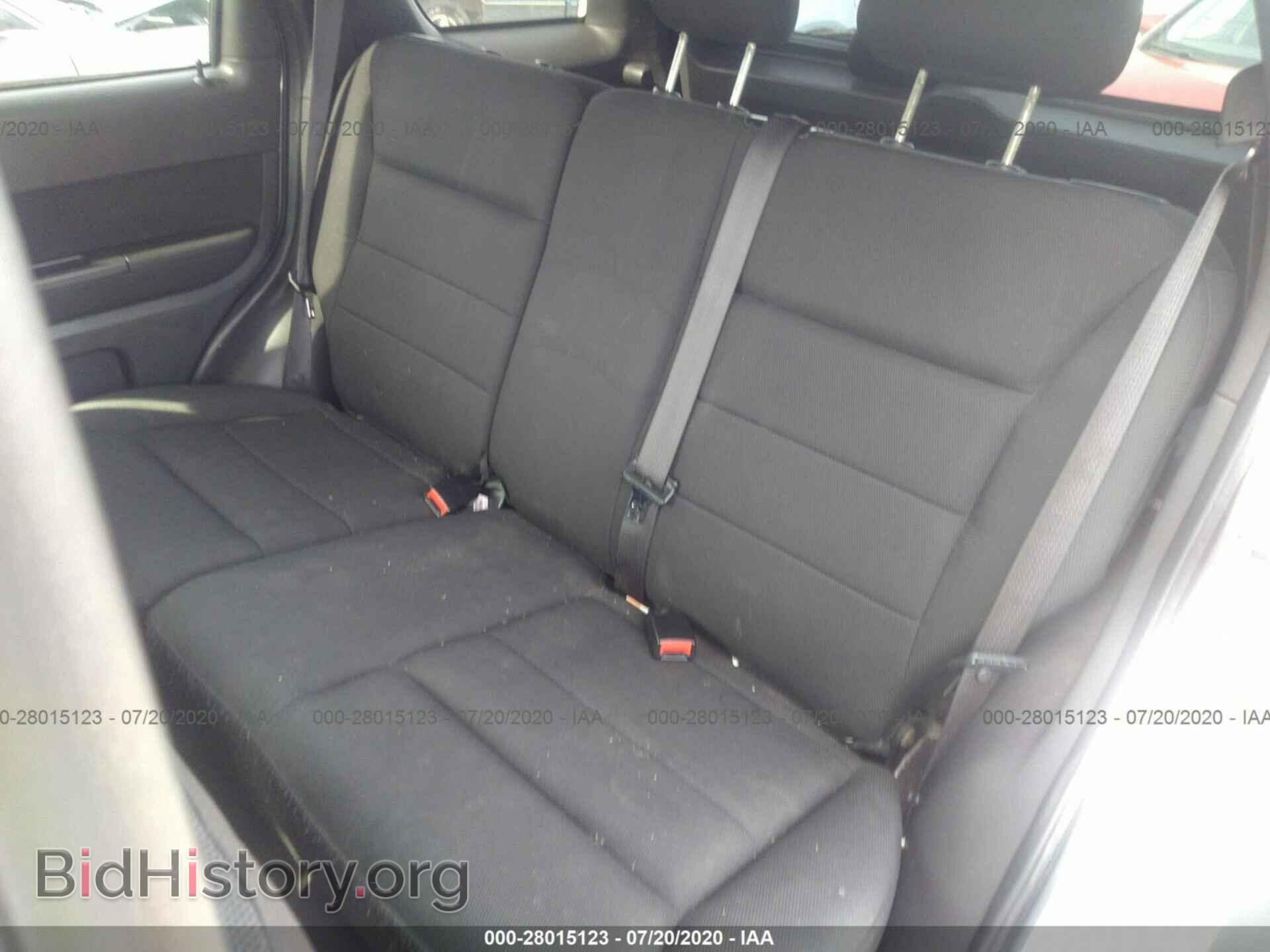 2009 FORD ESCAPE - VIN: 1FMCU03739KC59377 - Photo 8
