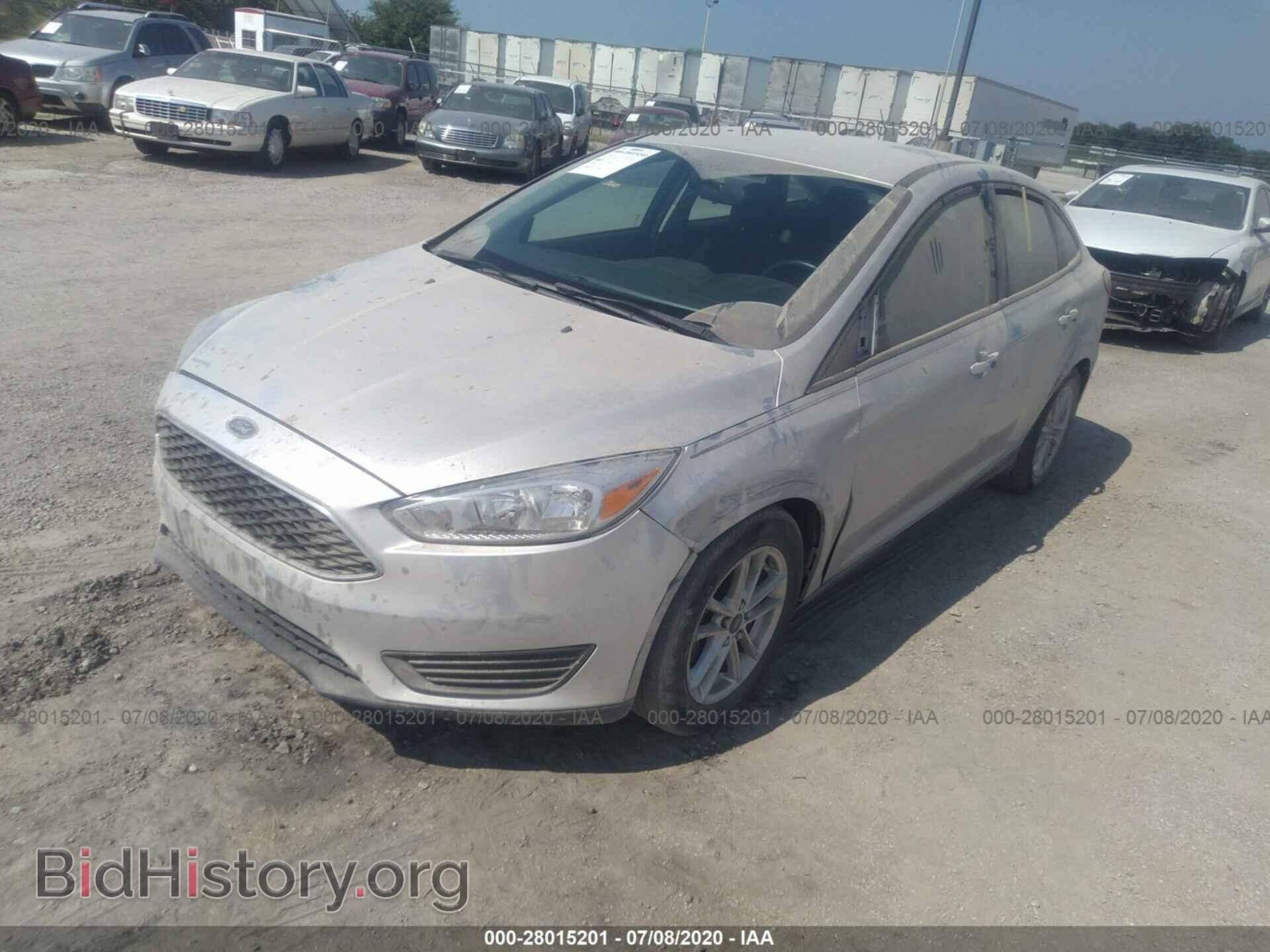 2016 FORD FOCUS - VIN: 1FADP3F27GL243875 - Фото 2
