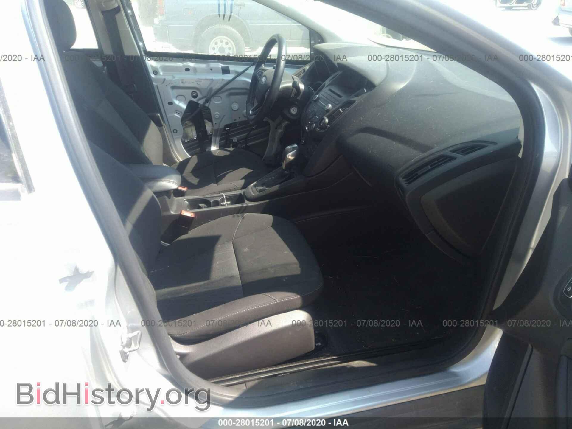 2016 FORD FOCUS - VIN: 1FADP3F27GL243875 - Фото 5